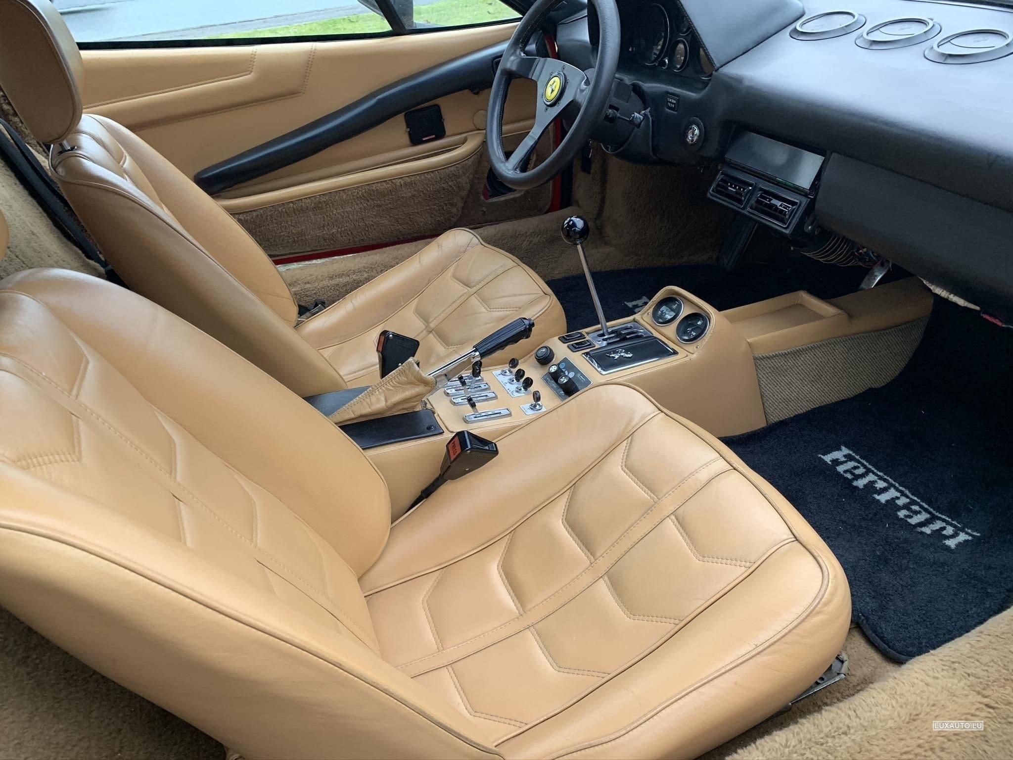 Ferrari 308 GTSi Quattrovalvole USA (1983) - Photo 6