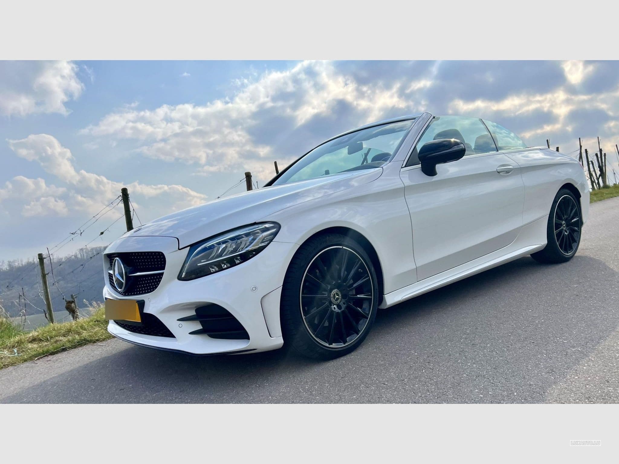 Mercedes C 200 AMG Cabriolet (2024) - Photo 8