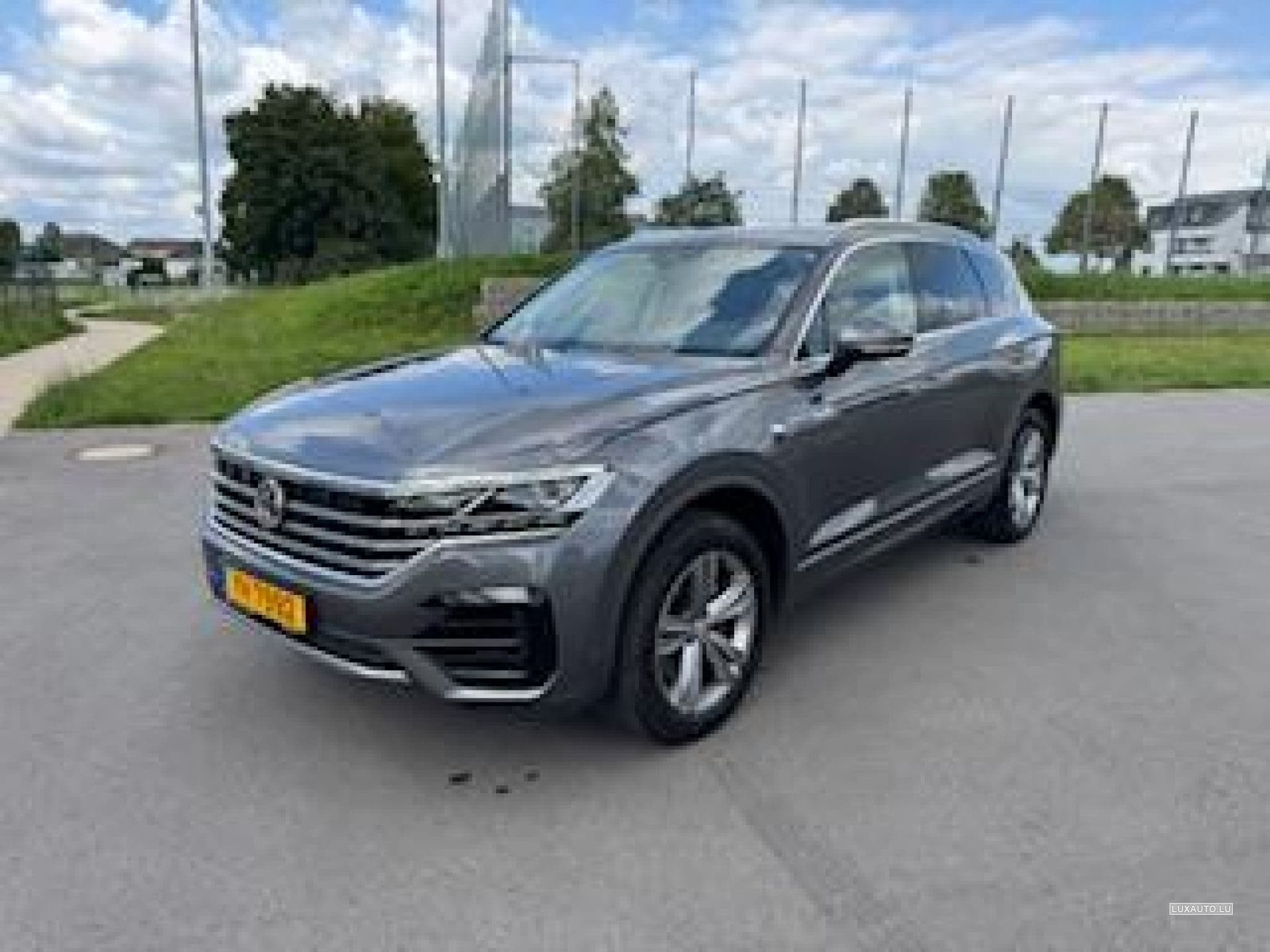 VW Touareg R-line (2019) - Photo 1