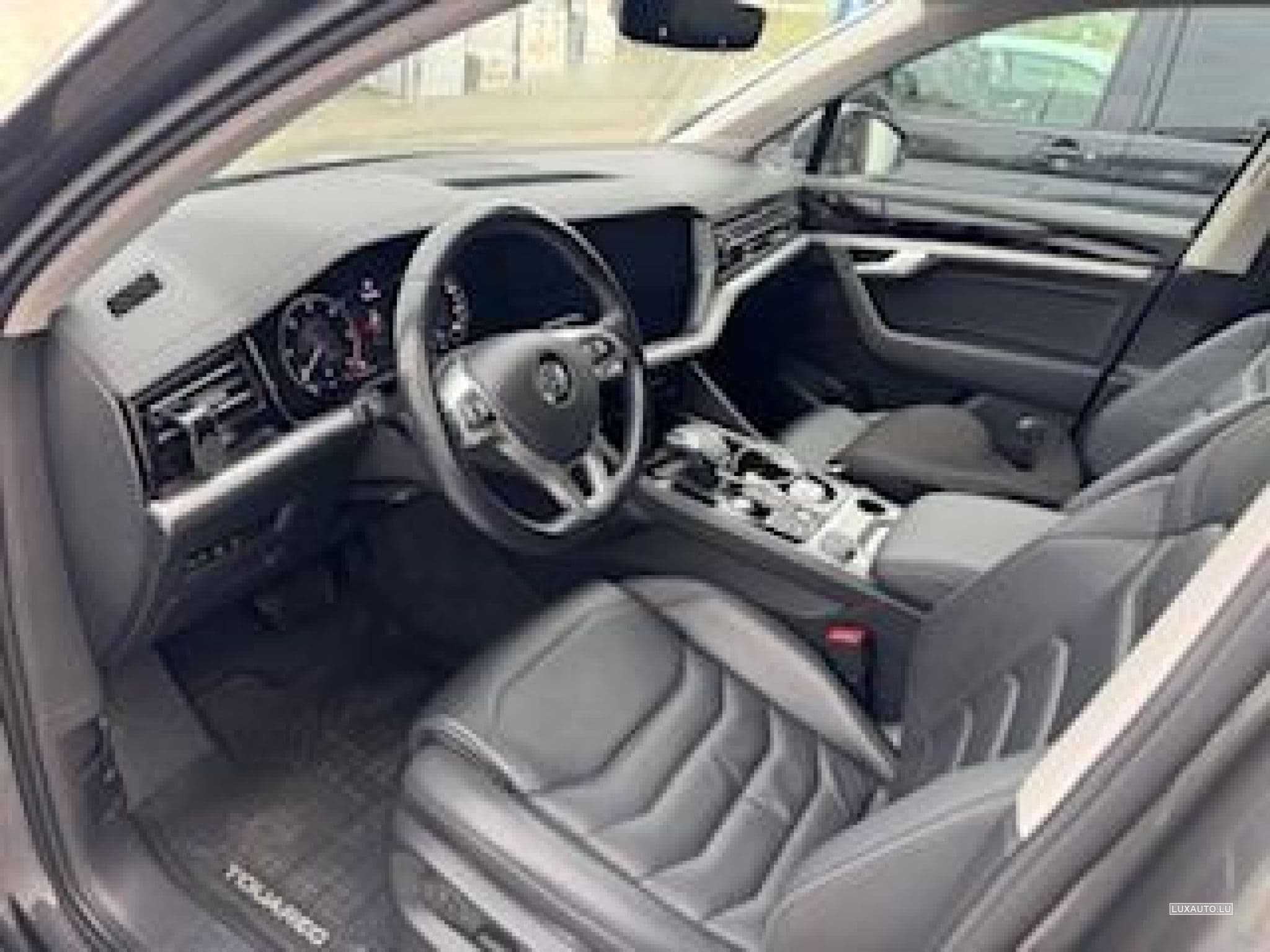 VW Touareg R-line (2019) - Photo 9