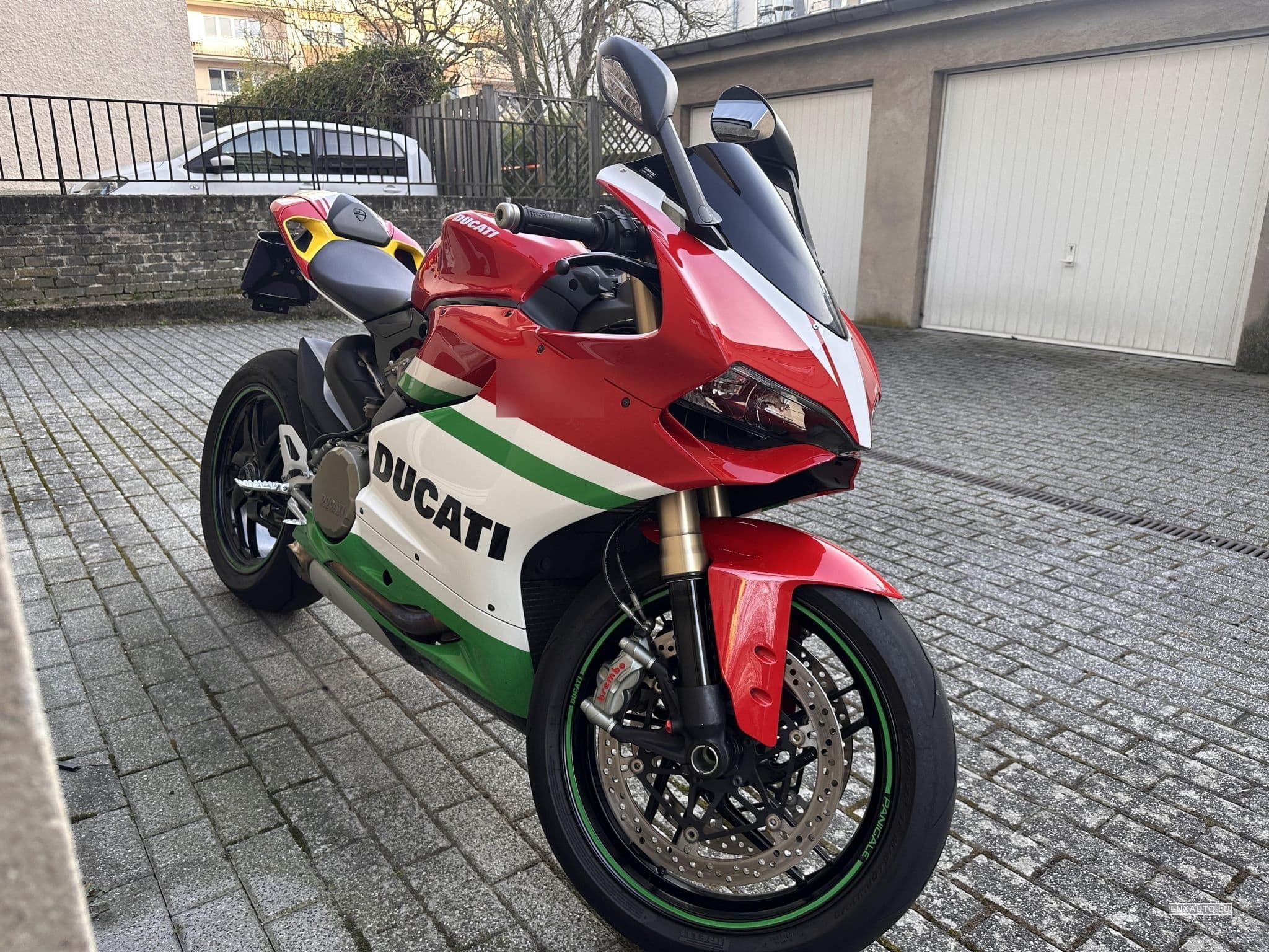 Ducati Panigale Ducati special color (2013) - Photo 1
