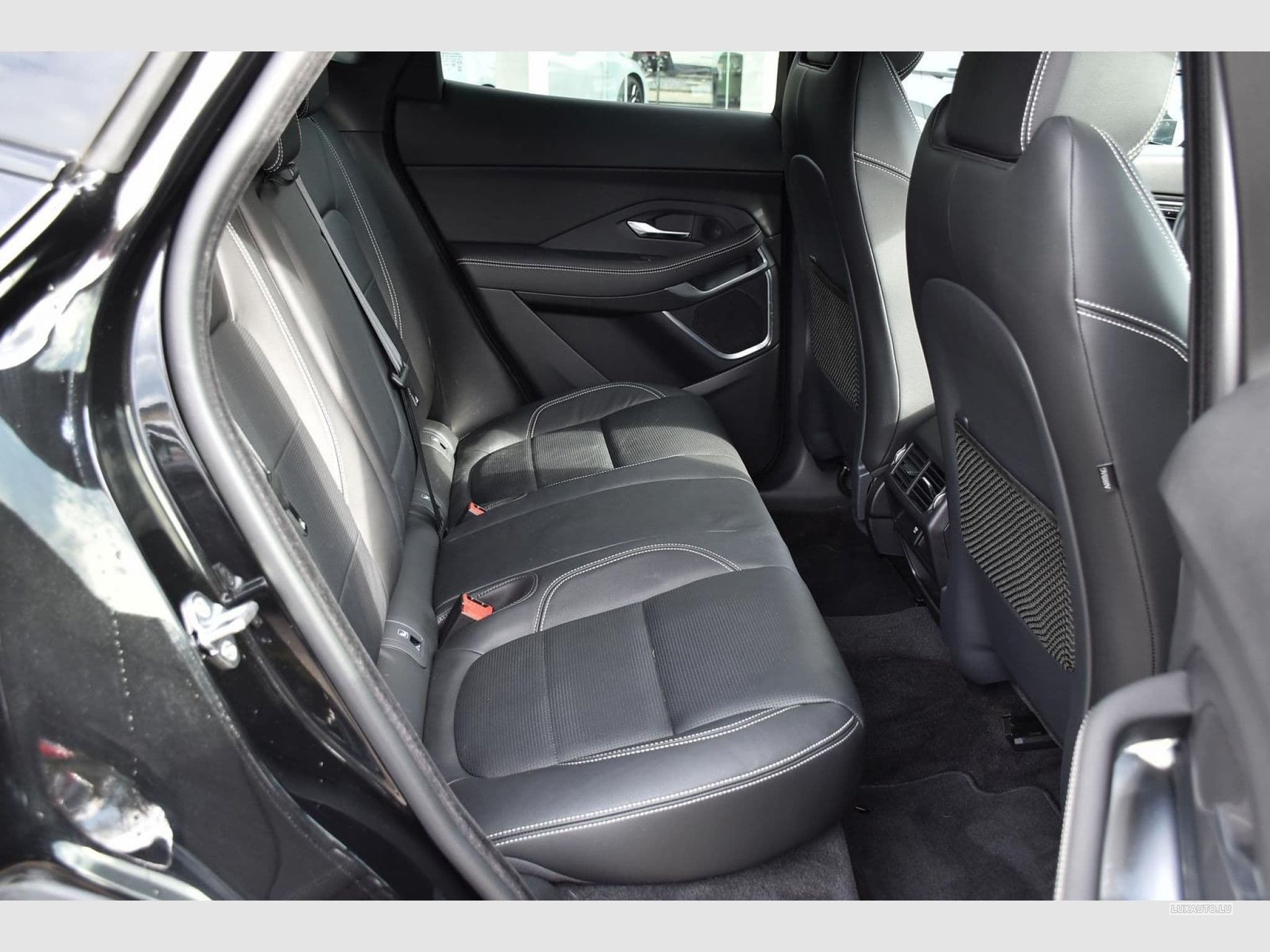 Jaguar E-Pace S-Line / X540 (2019) - Photo 10