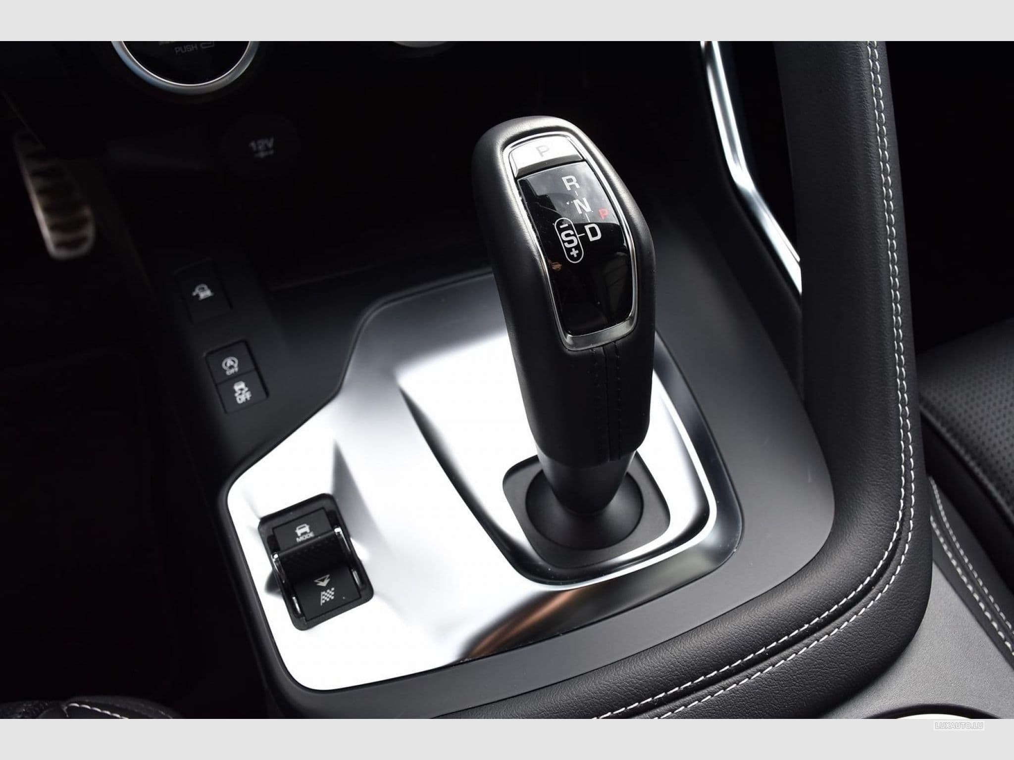 Jaguar E-Pace S-Line / X540 (2019) - Photo 6