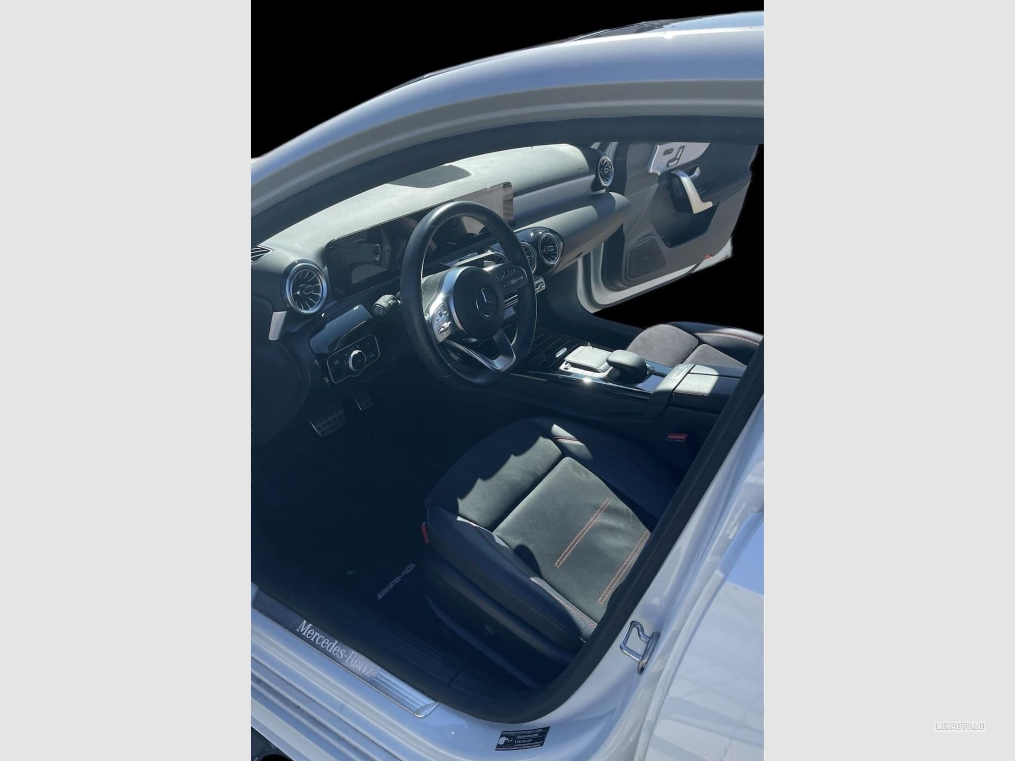 Mercedes A 220 AMG (2021) - Photo 7