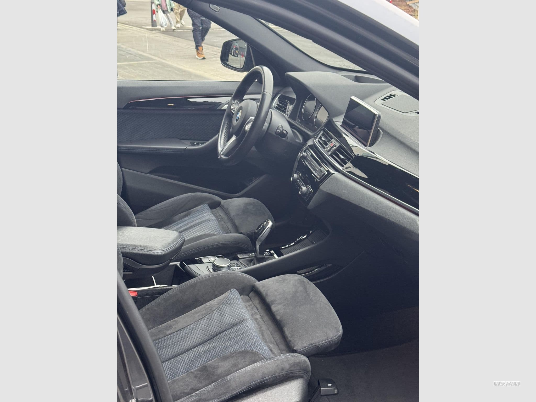 BMW X1 sDrive20i M Sport (2018) - Photo 5