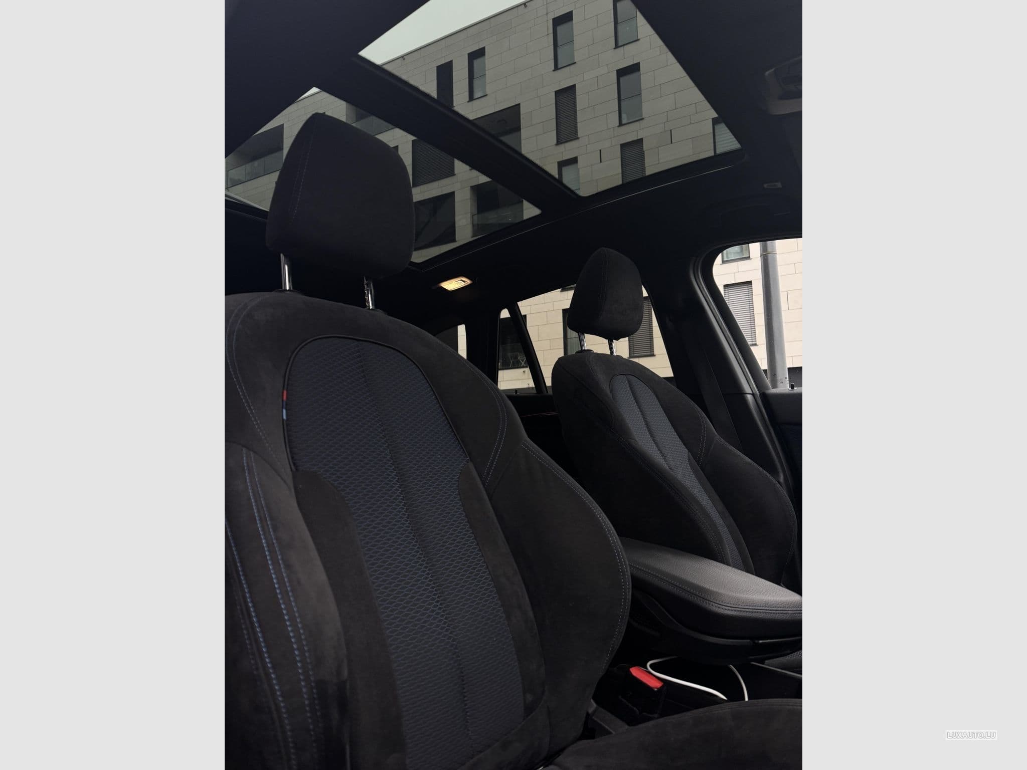 BMW X1 sDrive20i M Sport (2018) - Photo 8
