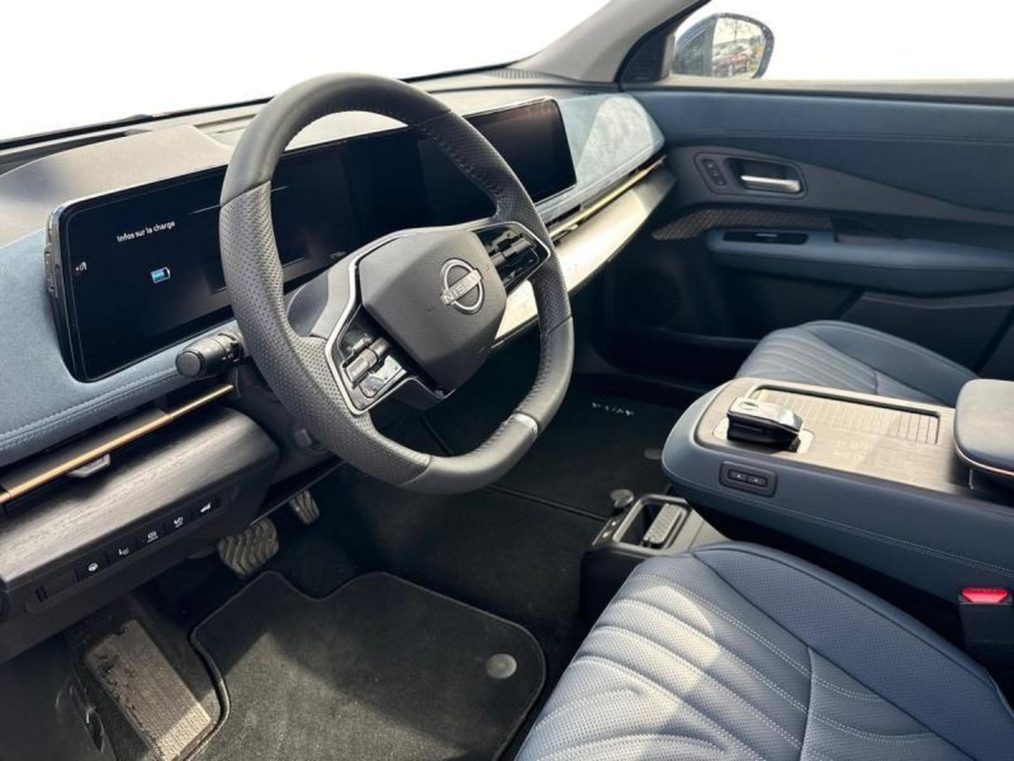 Nissan Ariya EVOLVE (2025) - Photo 7