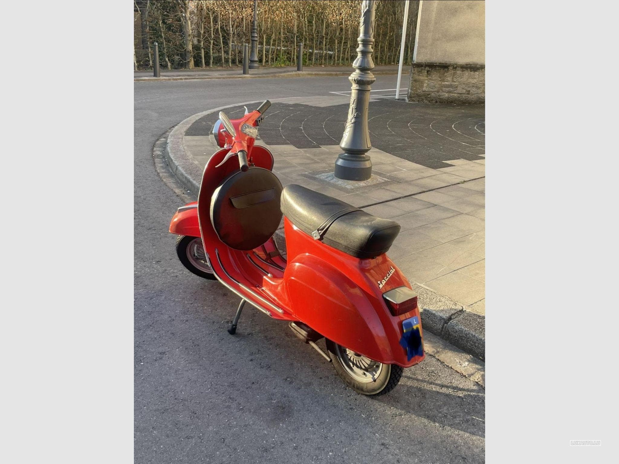 Vespa 50 Special (1973) - Photo 3