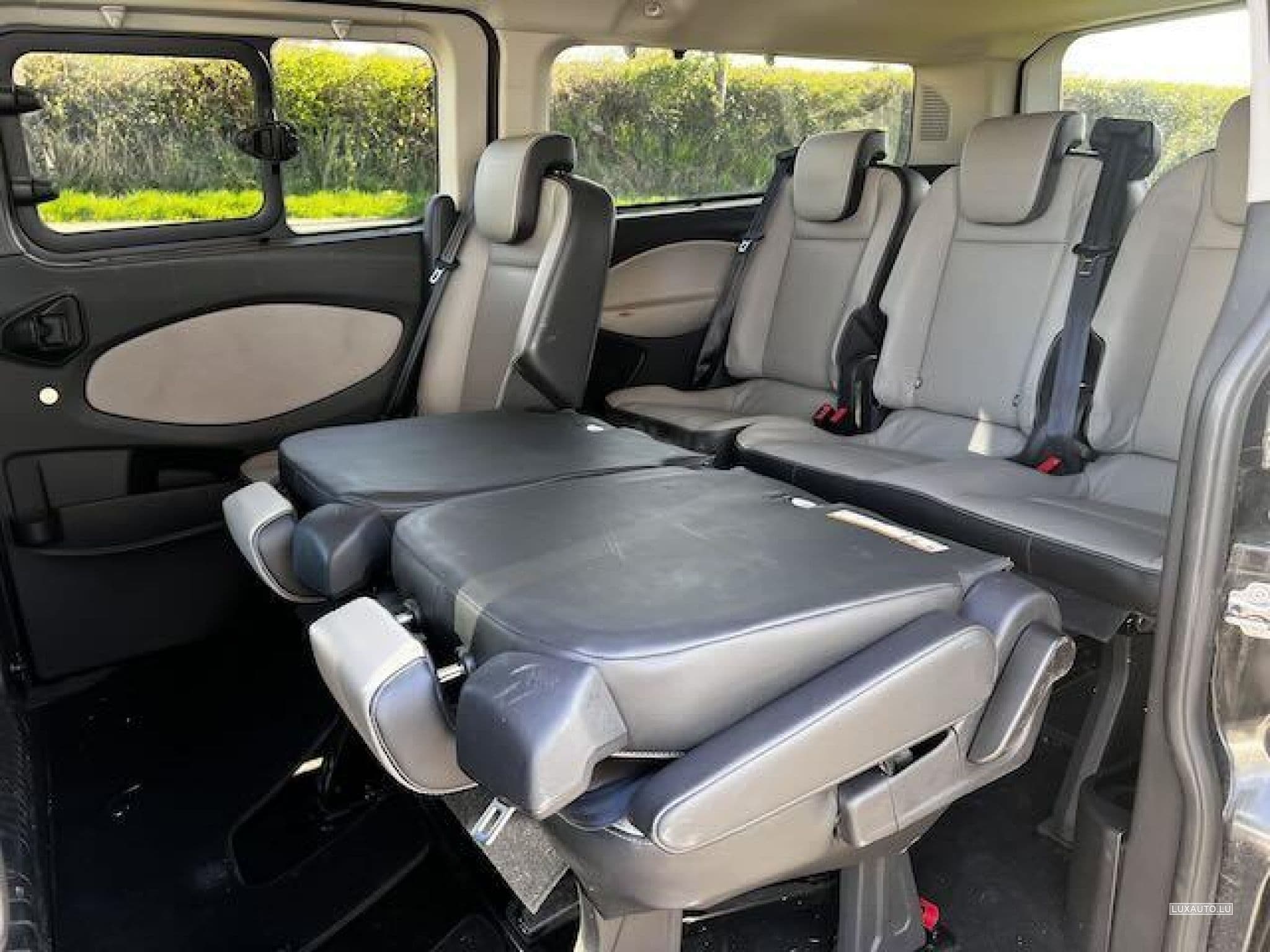 Ford Tourneo TOURNEO CUSTOM, 8 SEATS. (2019) - Photo 8