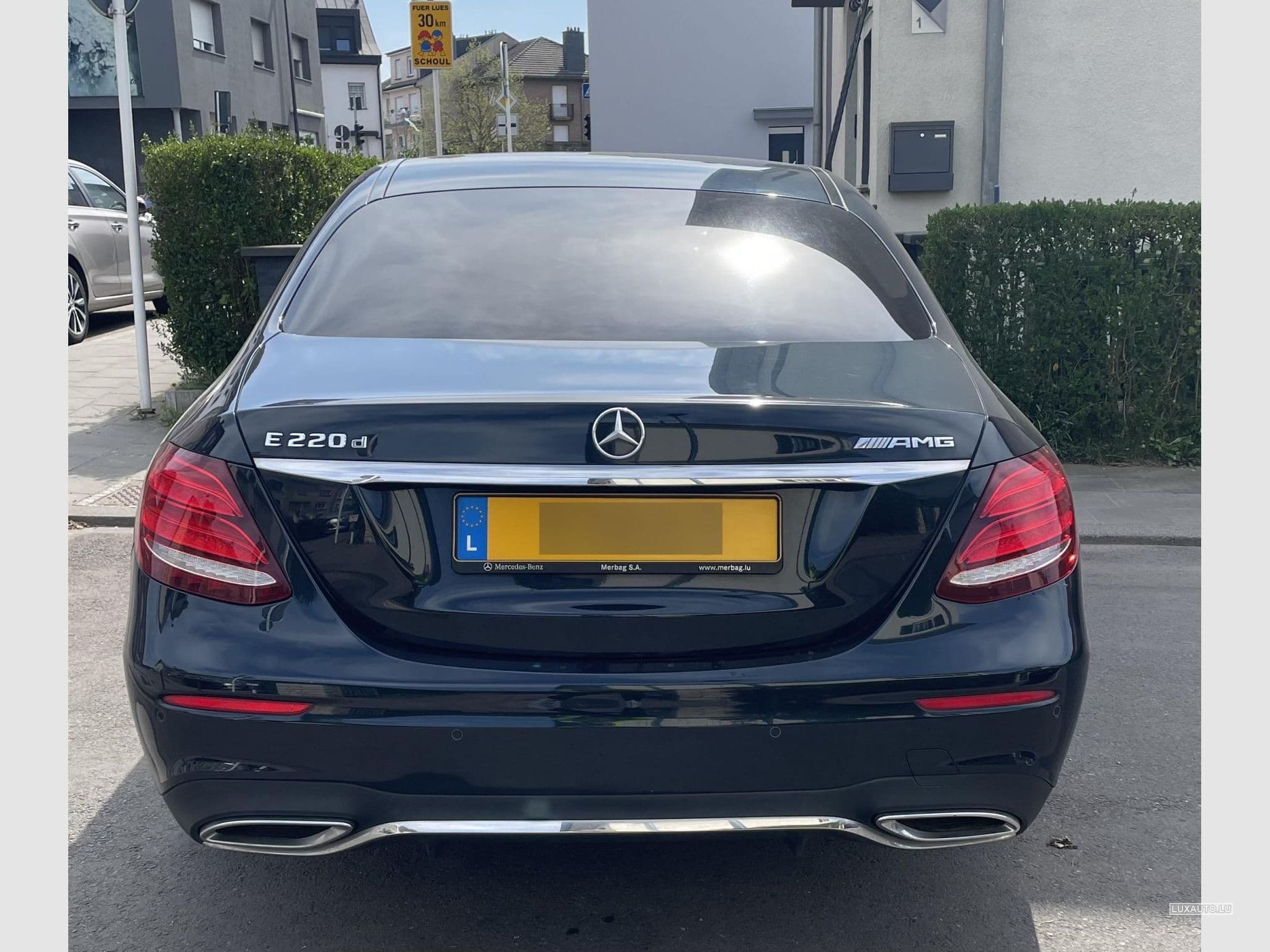Mercedes E 220 AMG (2017) - Photo 4