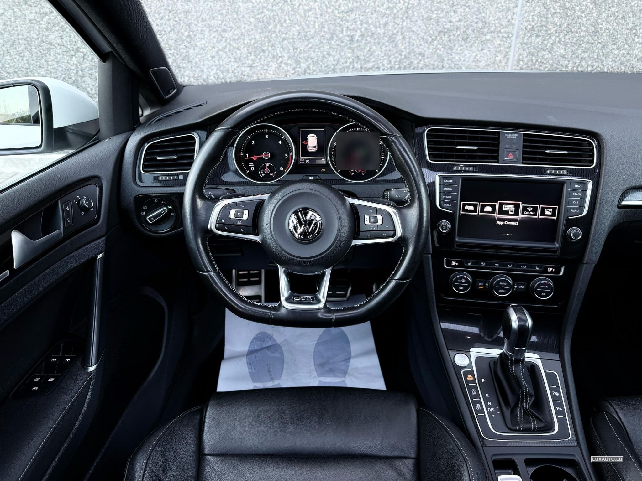 VW Golf GTD (2015) - Photo 4