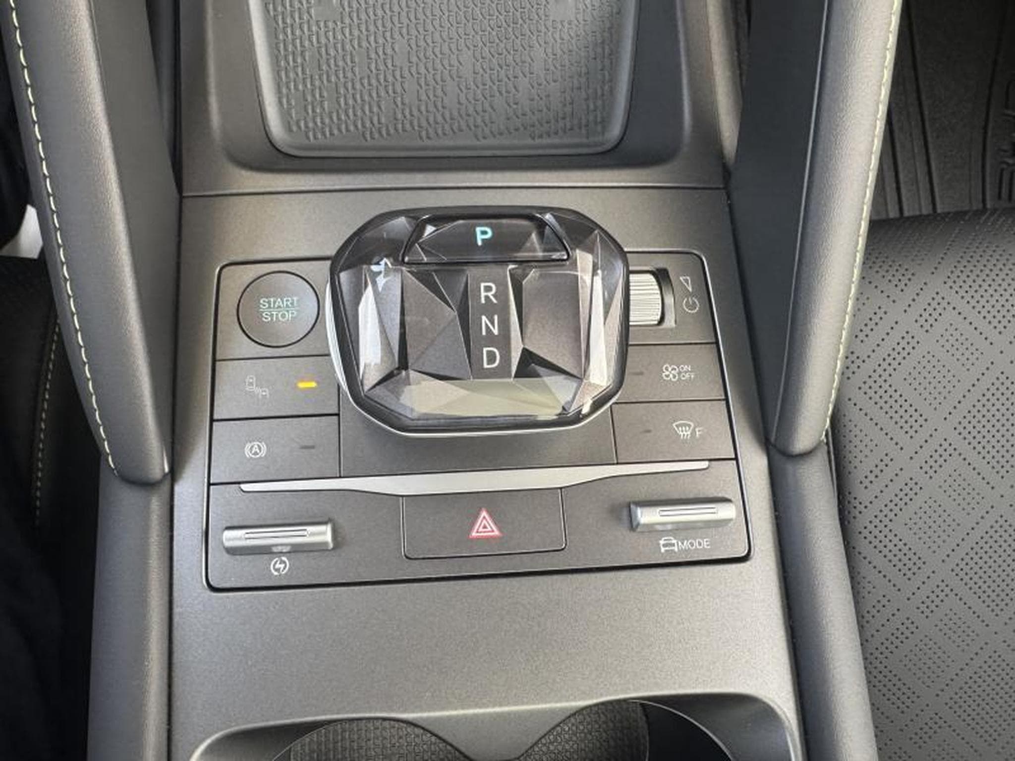 BYD ATTO 2 ACTIVE (2025) - Photo 12