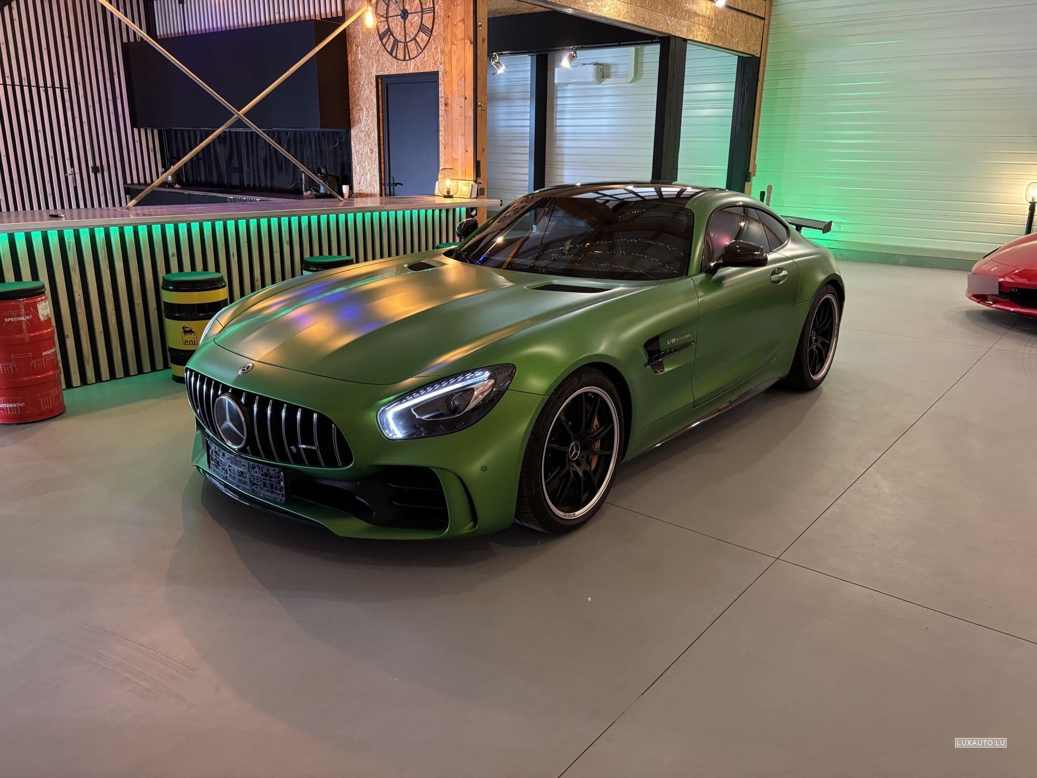 Mercedes AMG GT GTR (2017) - Photo 1