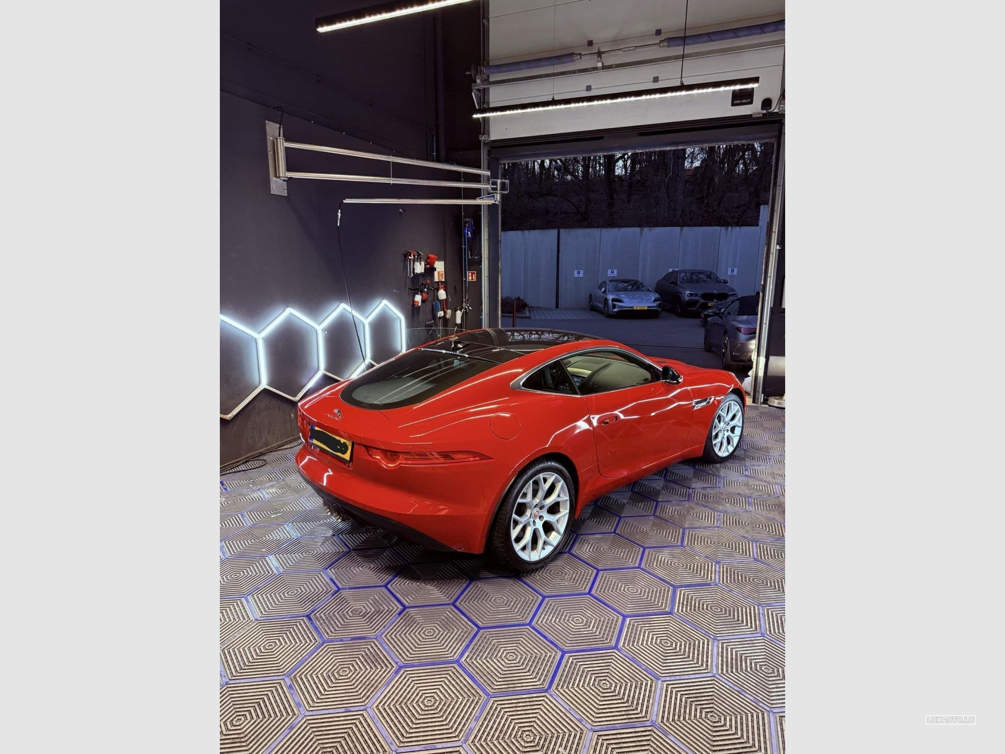 Jaguar F-Type (2016) - Photo 1