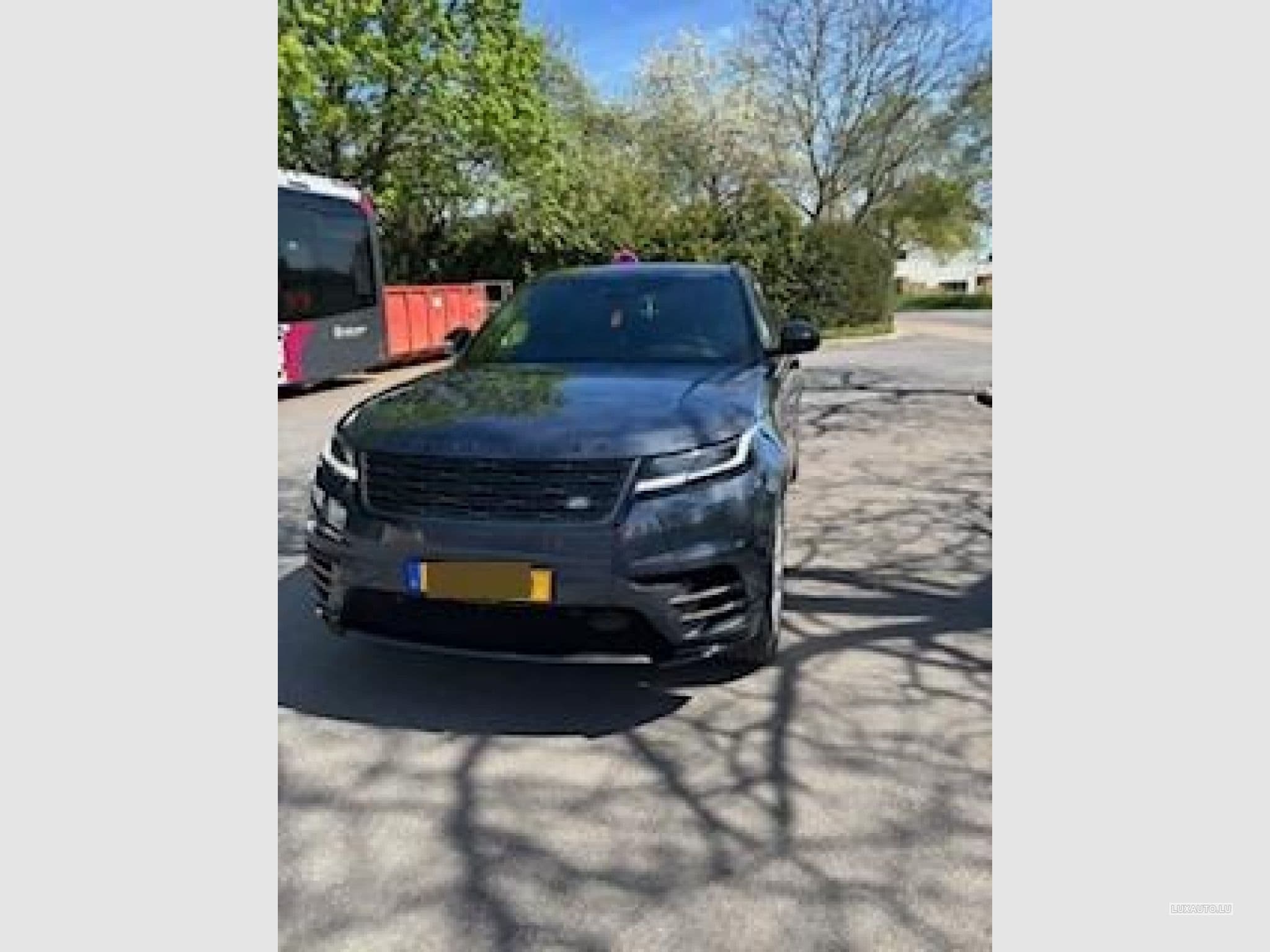 Land-Rover Range Rover Velar (2024) - Photo 8