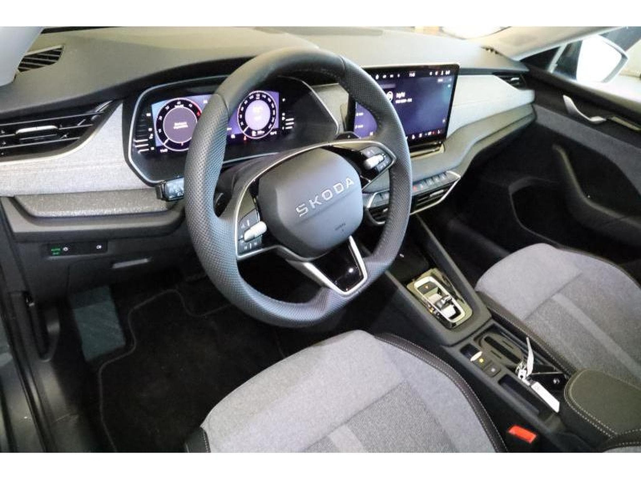 Skoda Octavia Selection (2025) - Photo 15