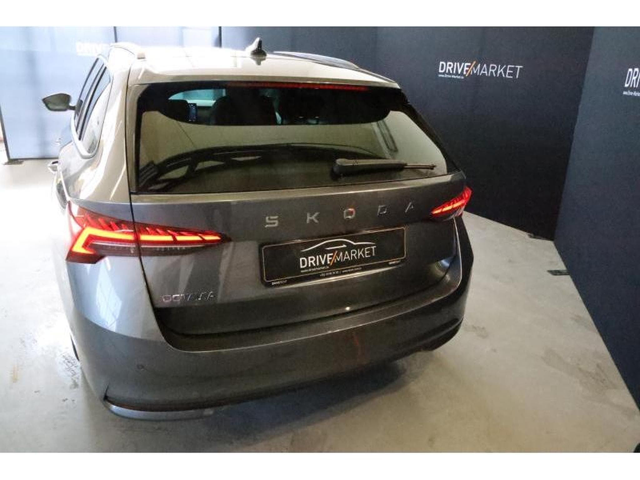 Skoda Octavia Selection (2025) - Photo 3