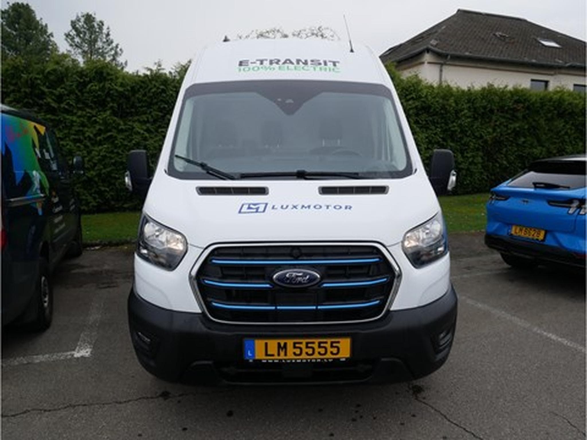 Ford Transit 2T 425E Fourgon Tole L4/H3 Trend Electric 67kW/198kW/269cv G (2023) - Photo 1
