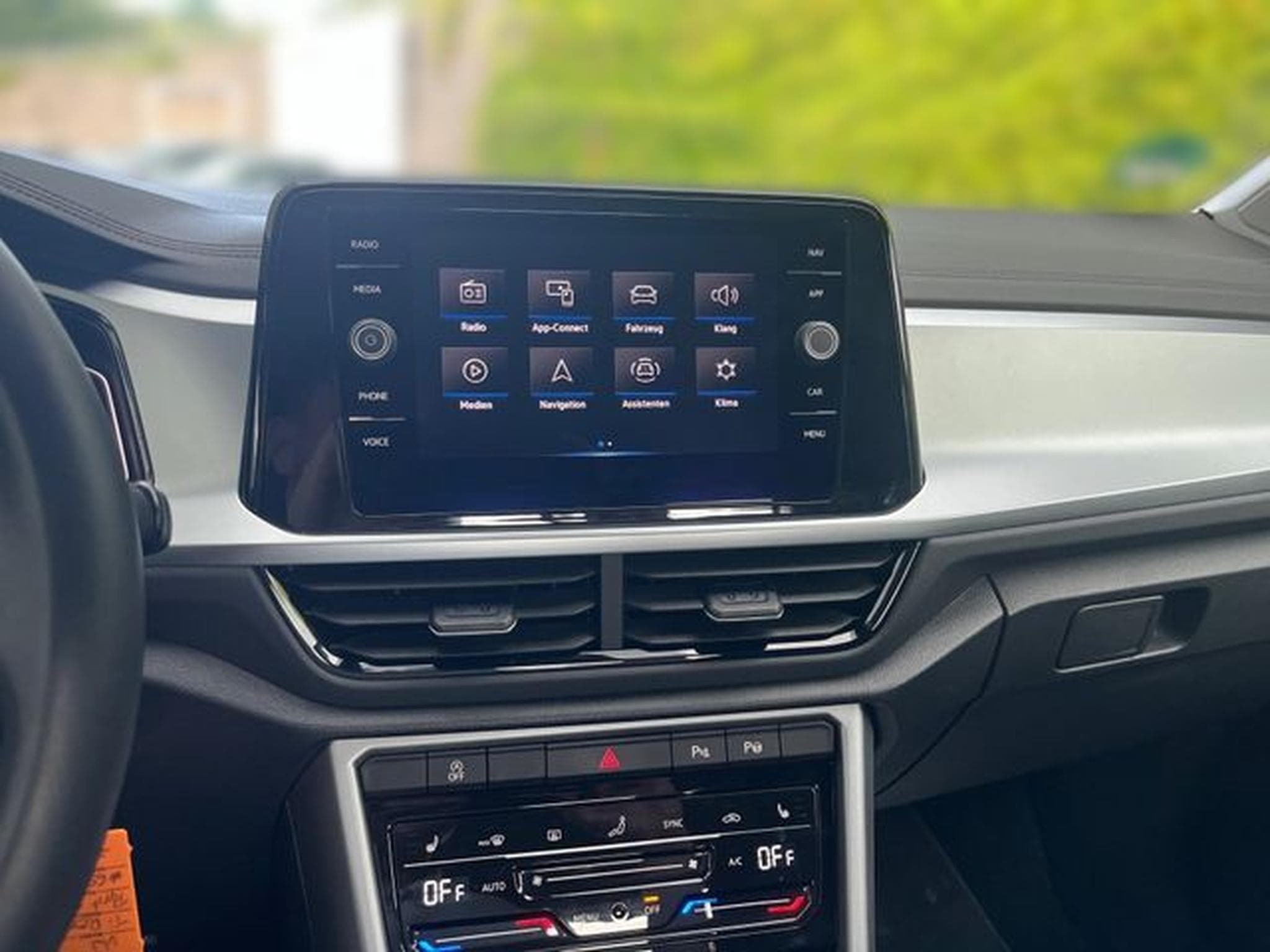 VW T-Roc T-Roc Life (2023) - Photo 11