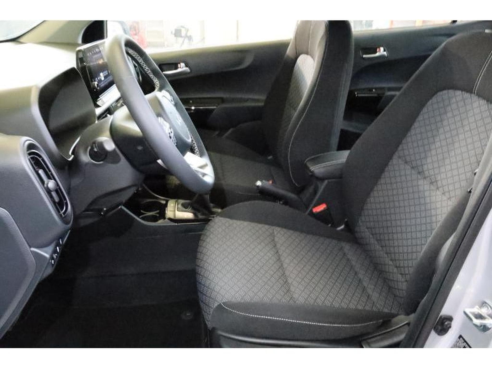 Kia Picanto Pulse (2025) - Photo 8
