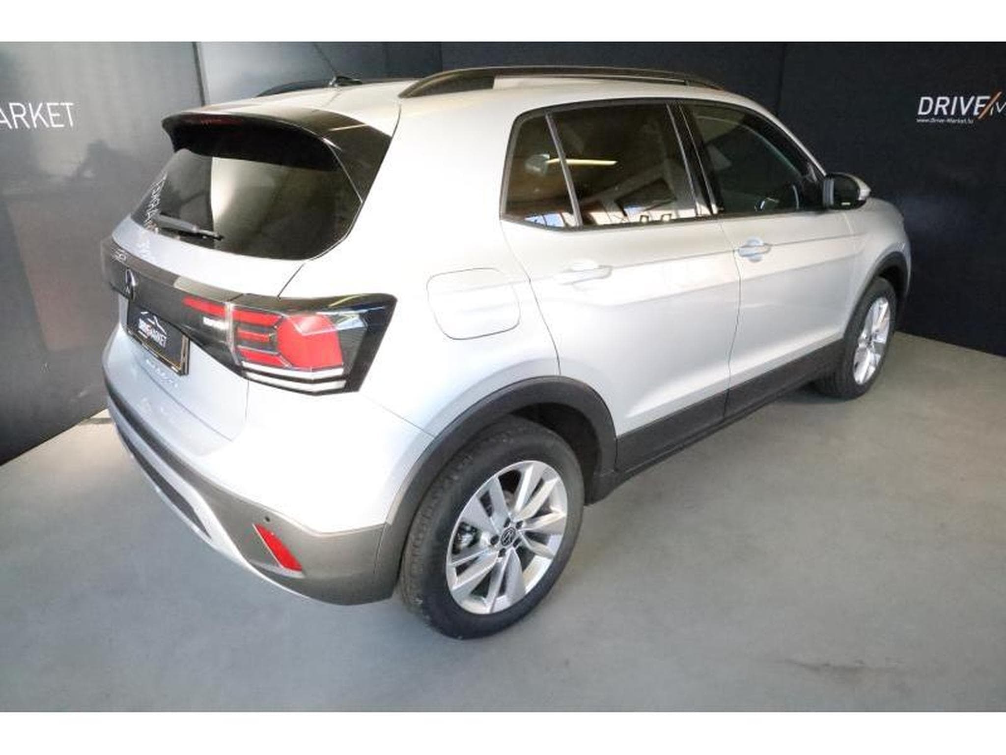 VW T-Cross Life (2025) - Photo 12