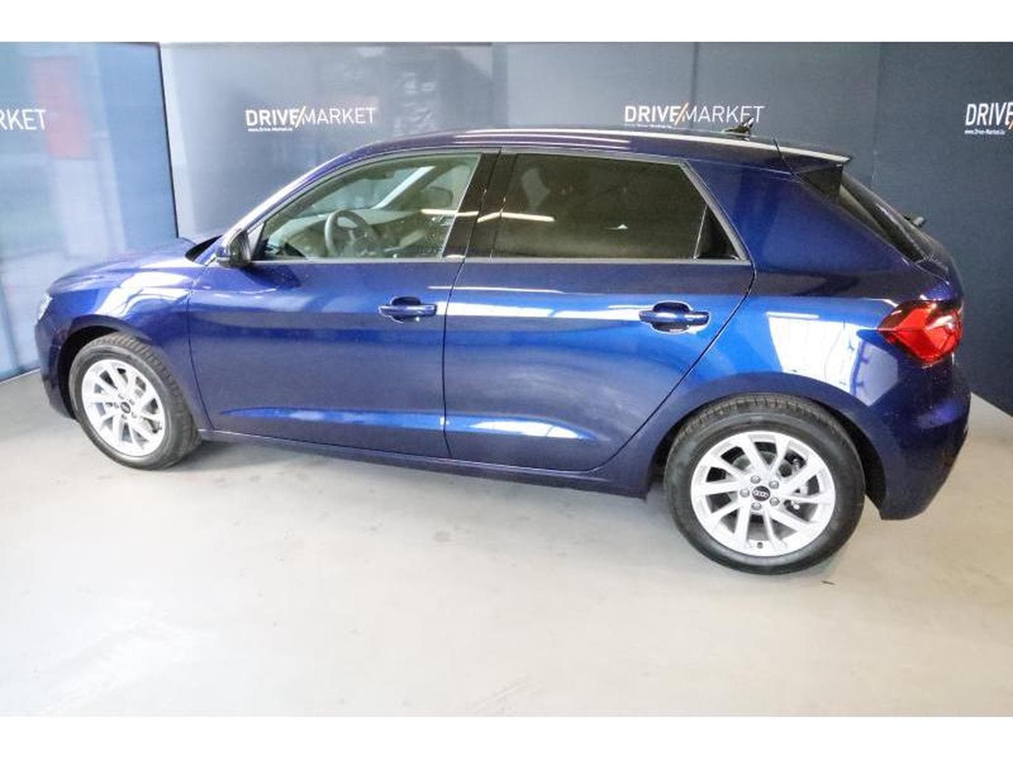 Audi A1 Advanced (2025) - Photo 17