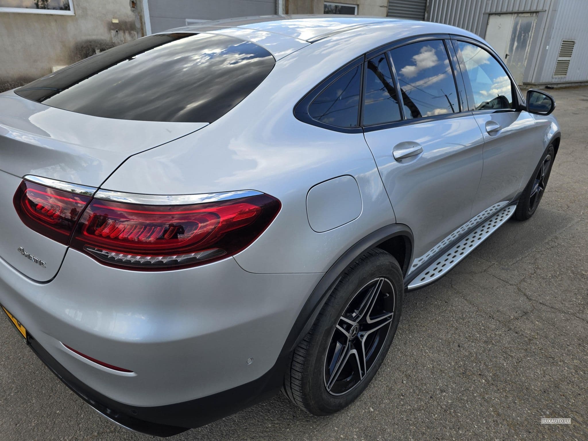 Mercedes GLC 300 AMG (2020) - Photo 3