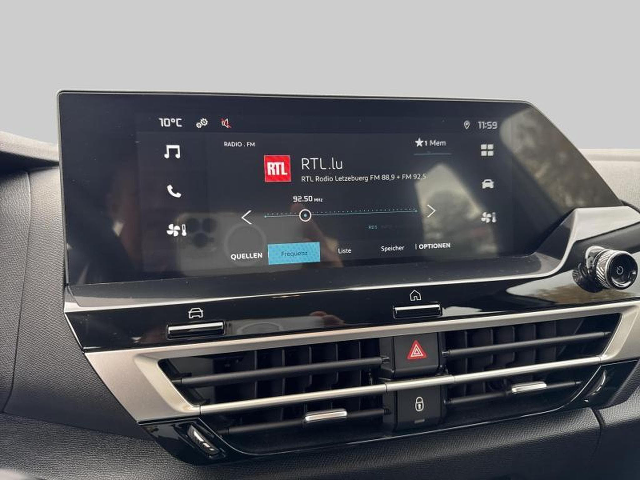 Citroen C4 FEEL (2023) - Photo 18