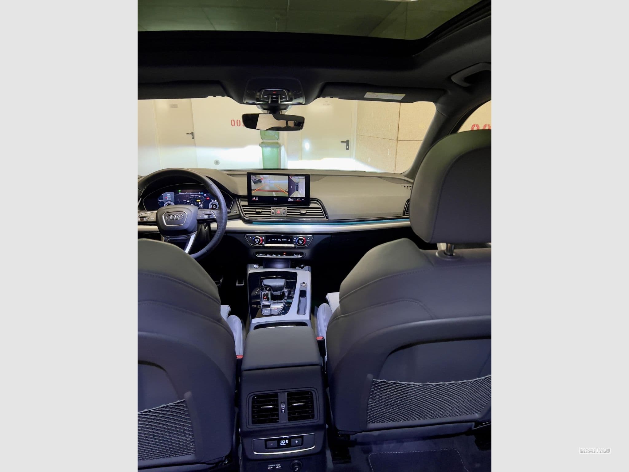 Audi Q5 S-line (2024) - Photo 10