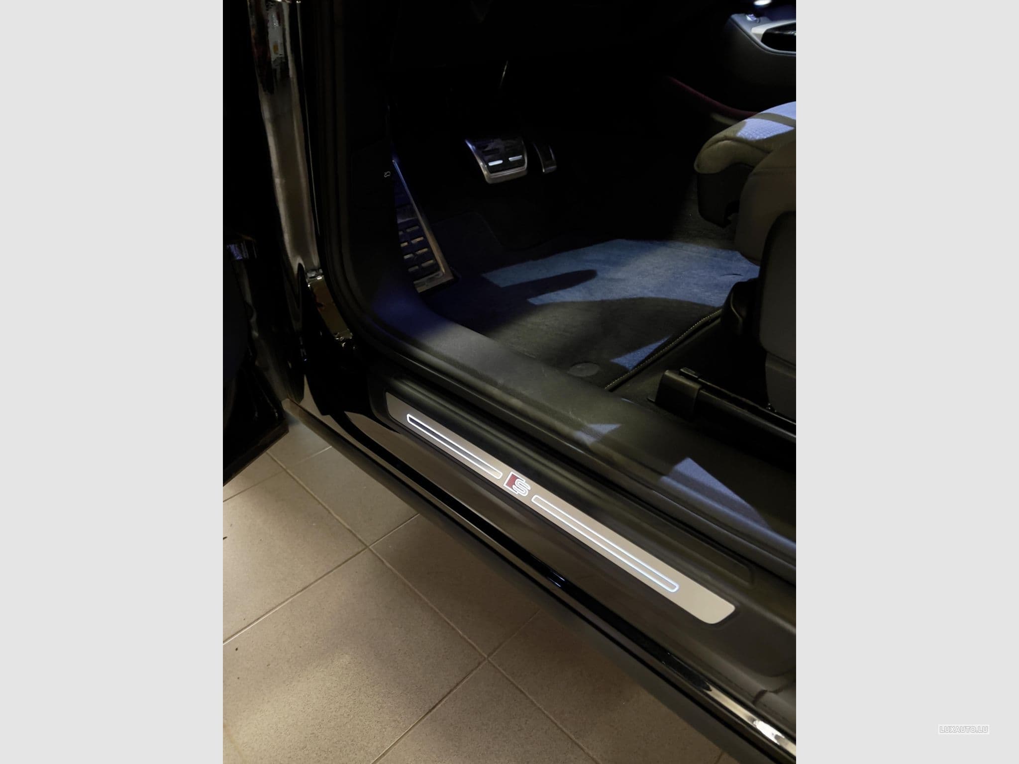 Audi Q5 S-line (2024) - Photo 7