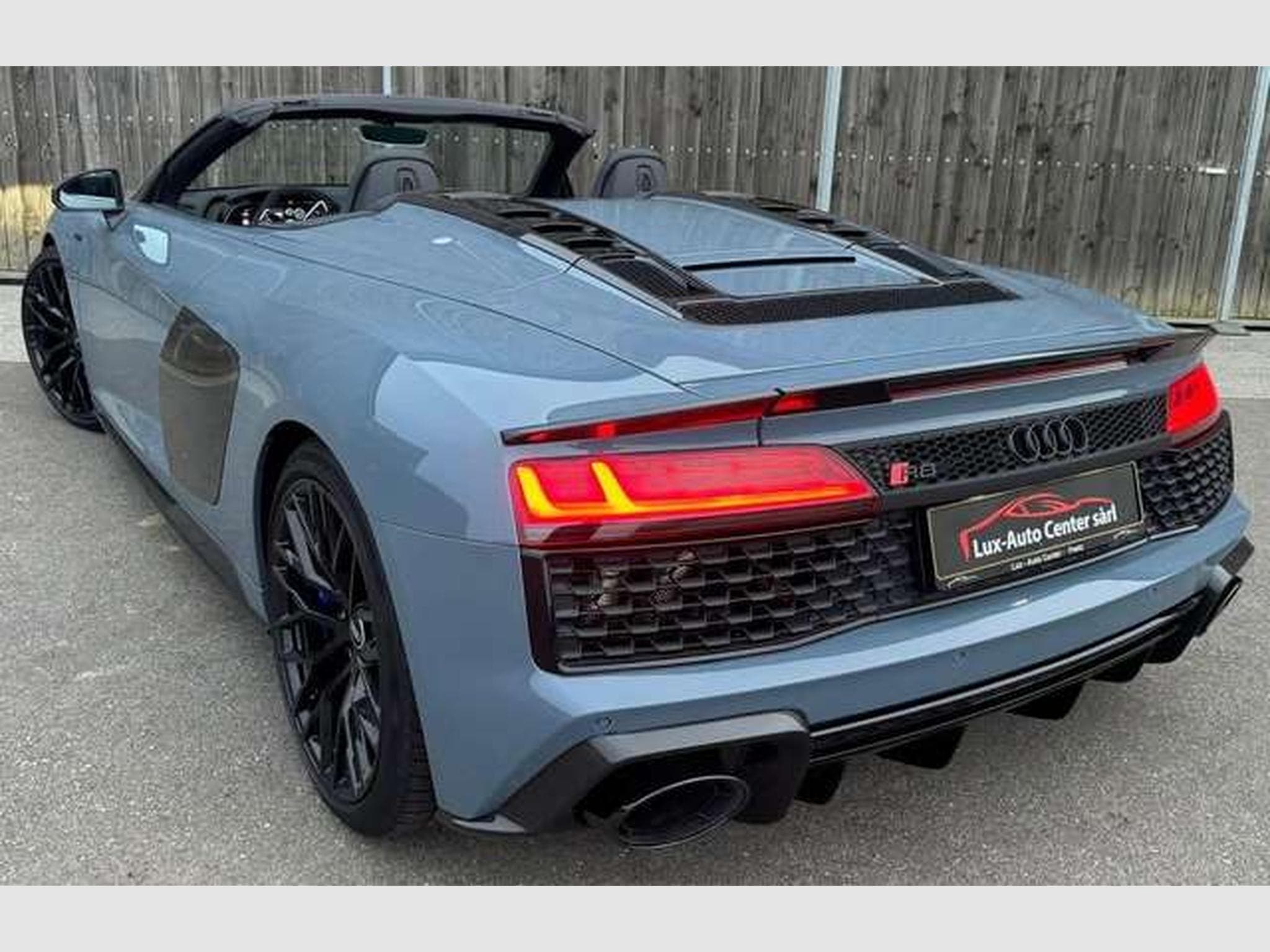Audi R8 TVA DÉDUCTIBLE 5.2i V10 Q Performance S tronic (2021) - Photo 10
