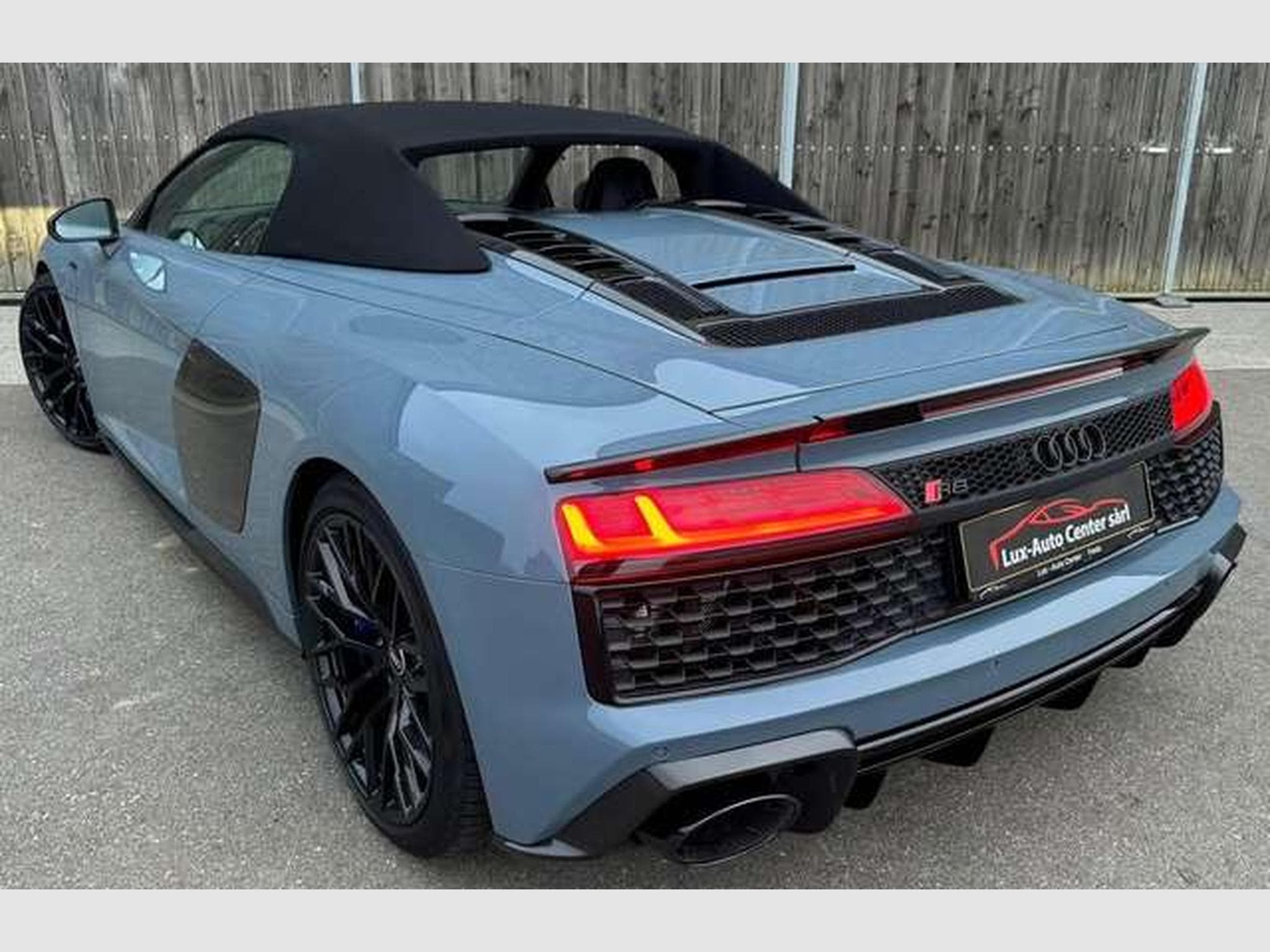 Audi R8 TVA DÉDUCTIBLE 5.2i V10 Q Performance S tronic (2021) - Photo 11