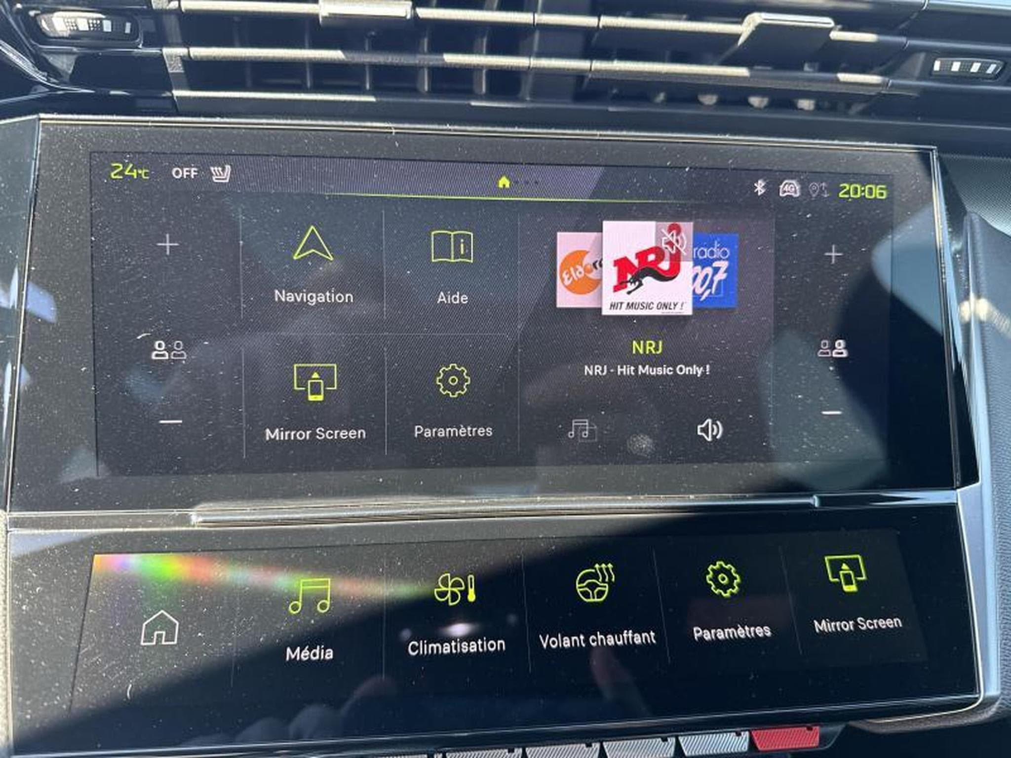 Peugeot 308 GT (2023) - Photo 16