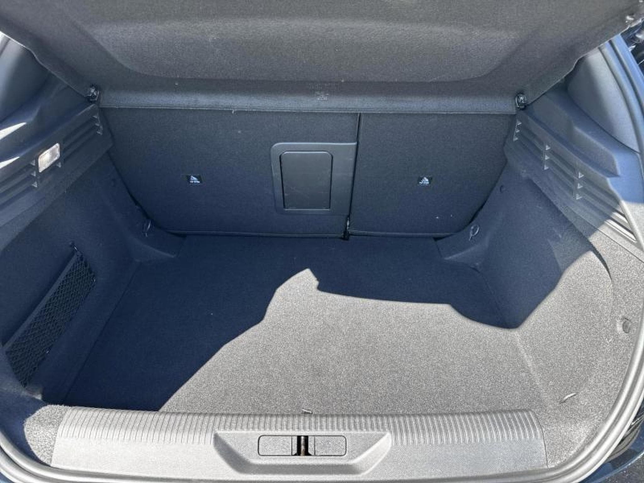 Peugeot 308 GT (2023) - Photo 20