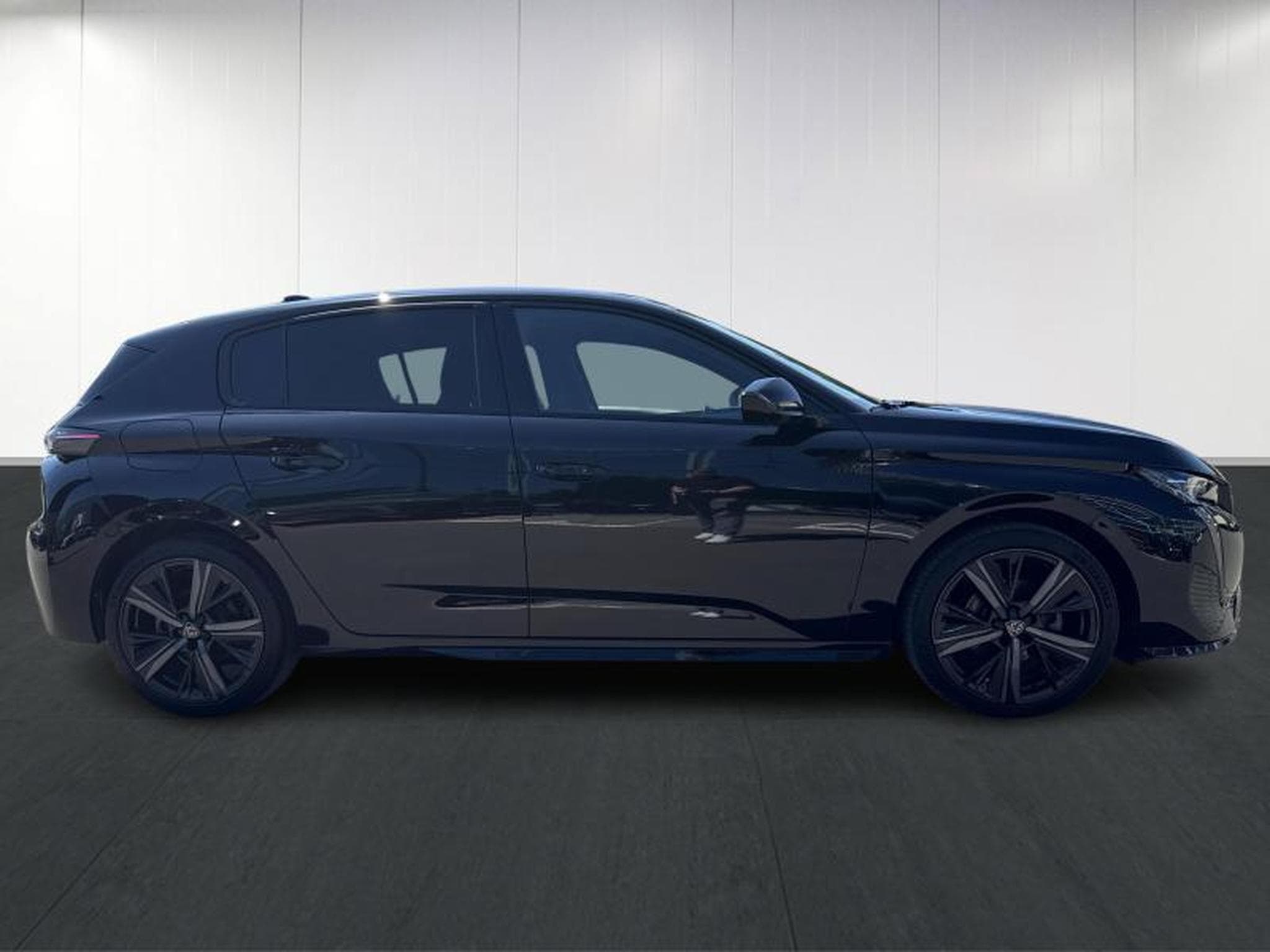Peugeot 308 GT (2023) - Photo 8