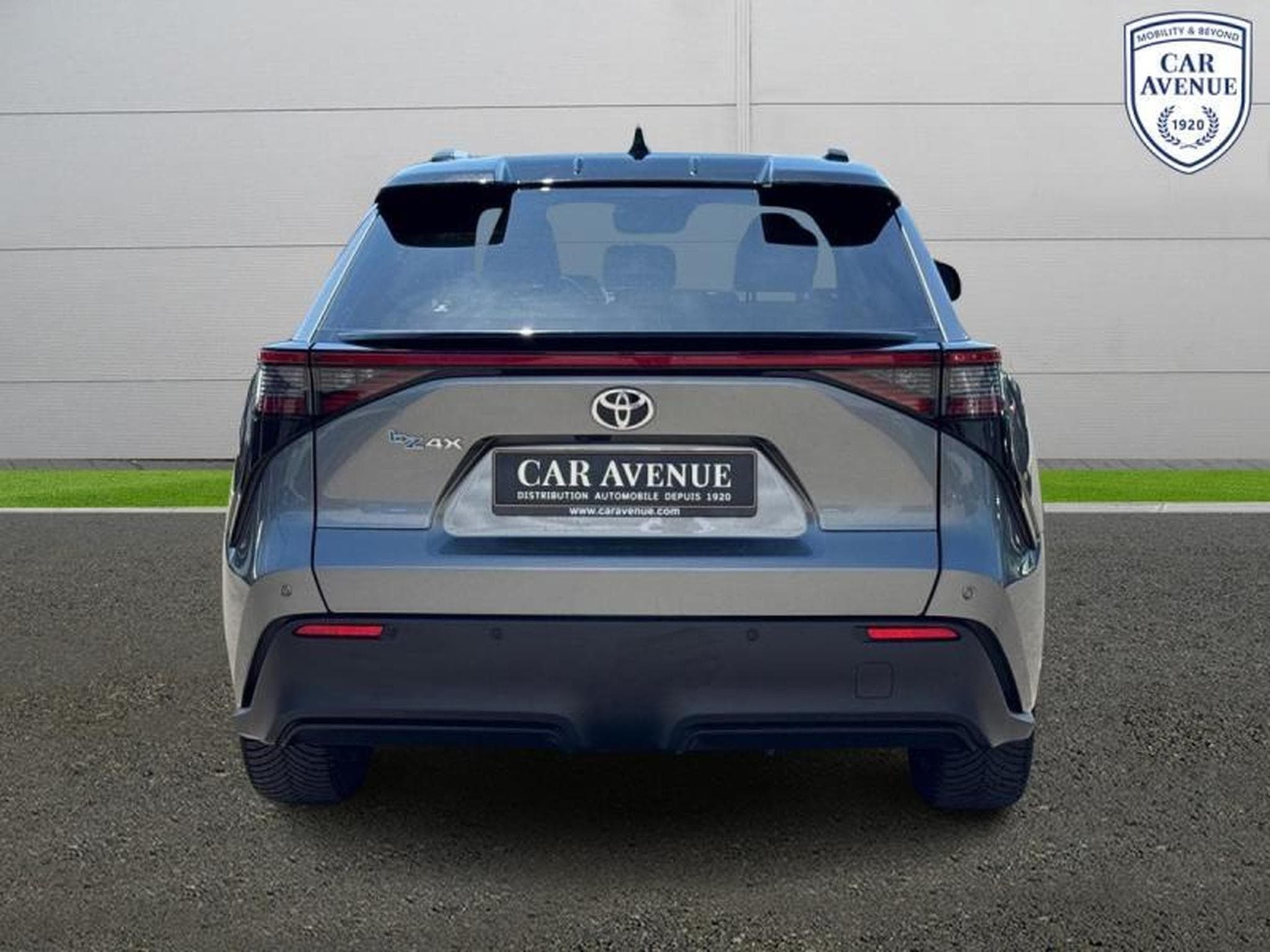 Toyota bZ4X Style (2023) - Photo 4