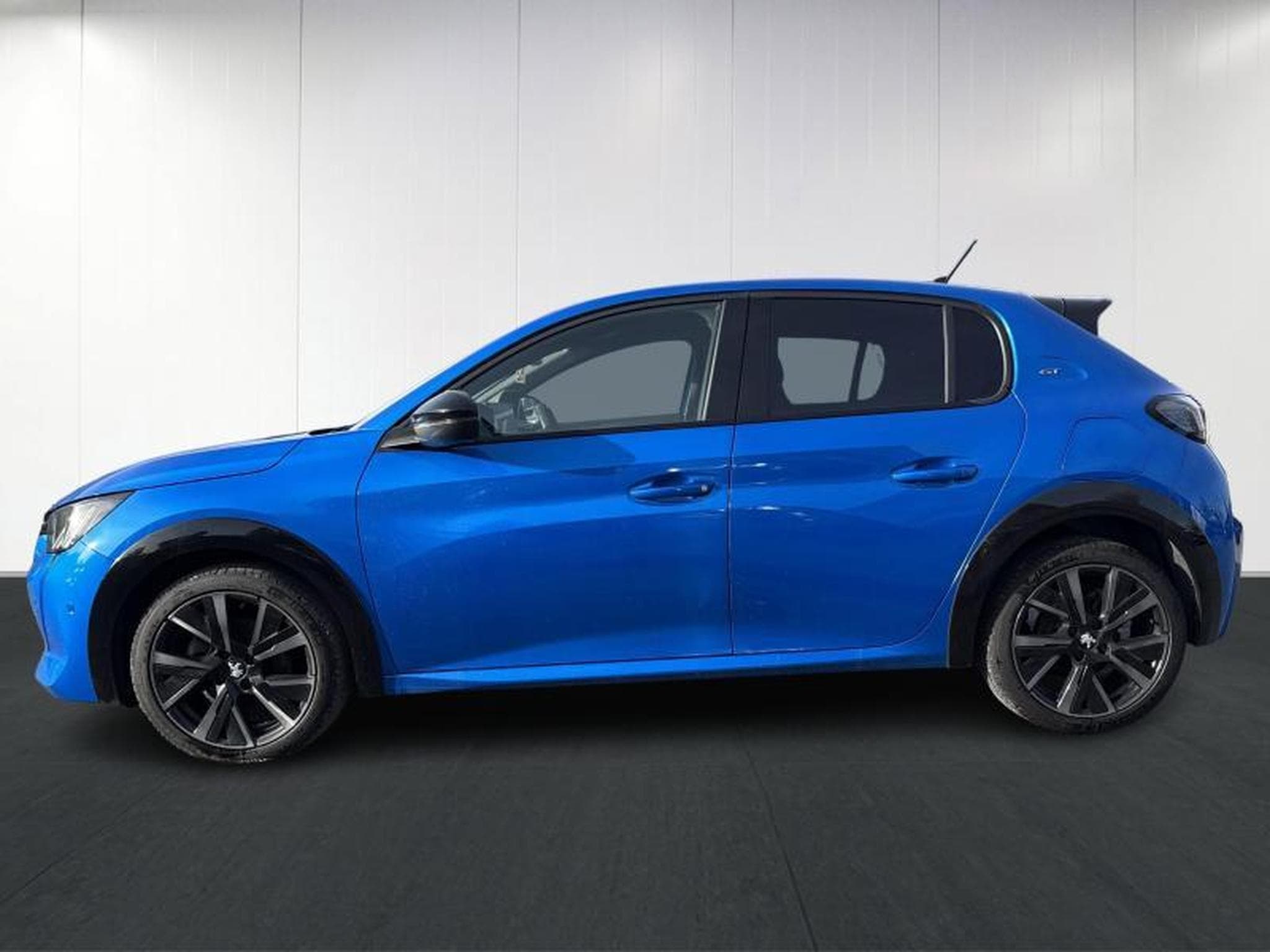 Peugeot 208 GT Line (2023) - Photo 3