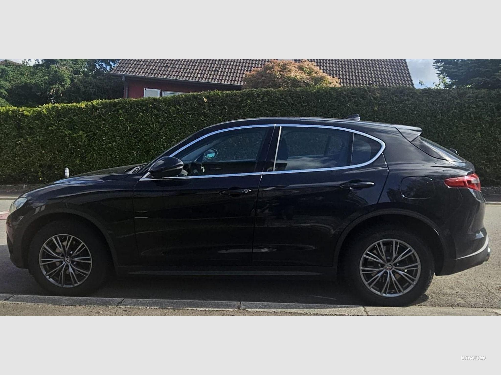 Alfa-Romeo Stelvio Turbo 2.0    280 CV / HP (2018) - Photo 1
