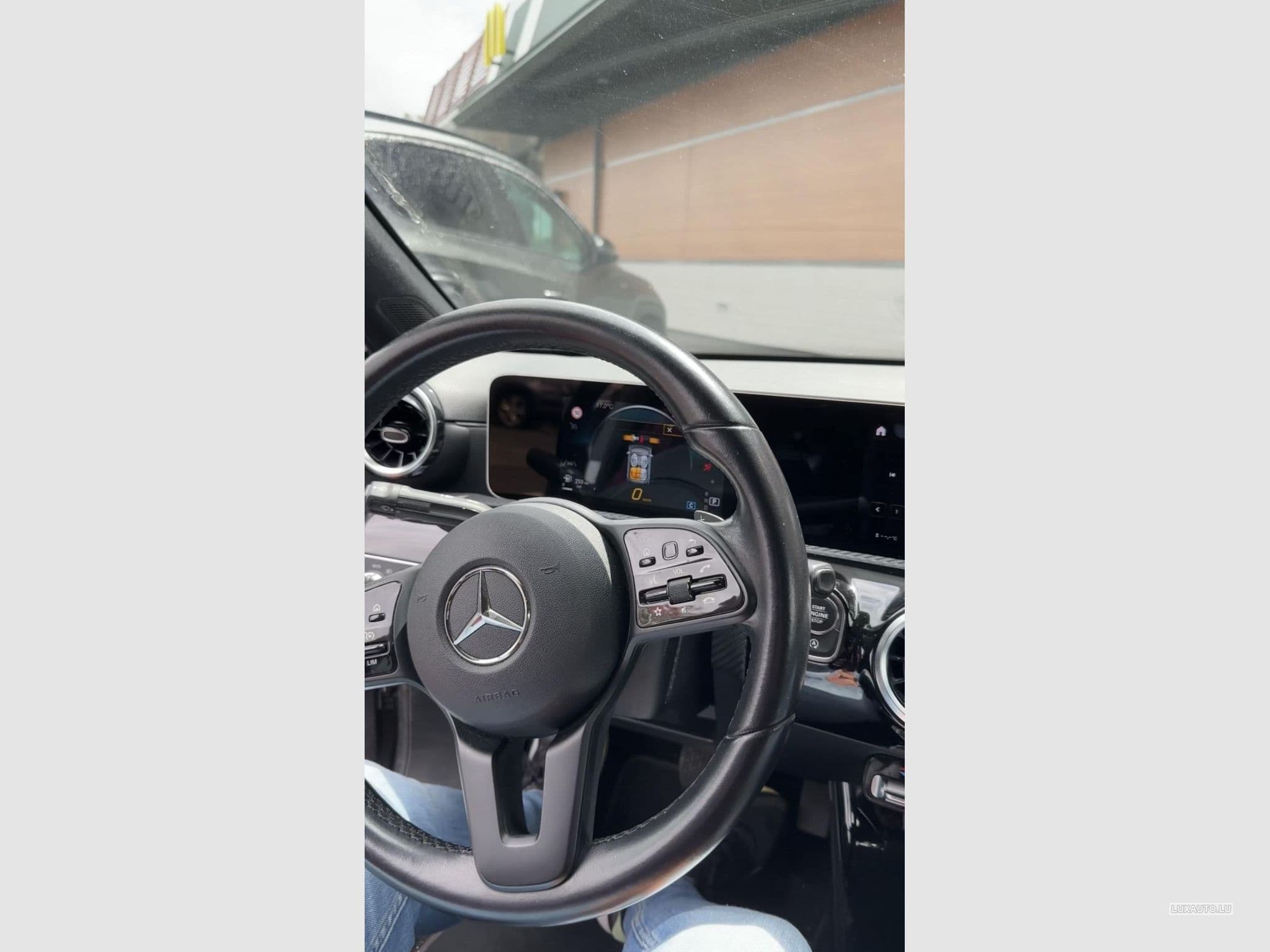 Mercedes A 180 (2020) - Photo 5