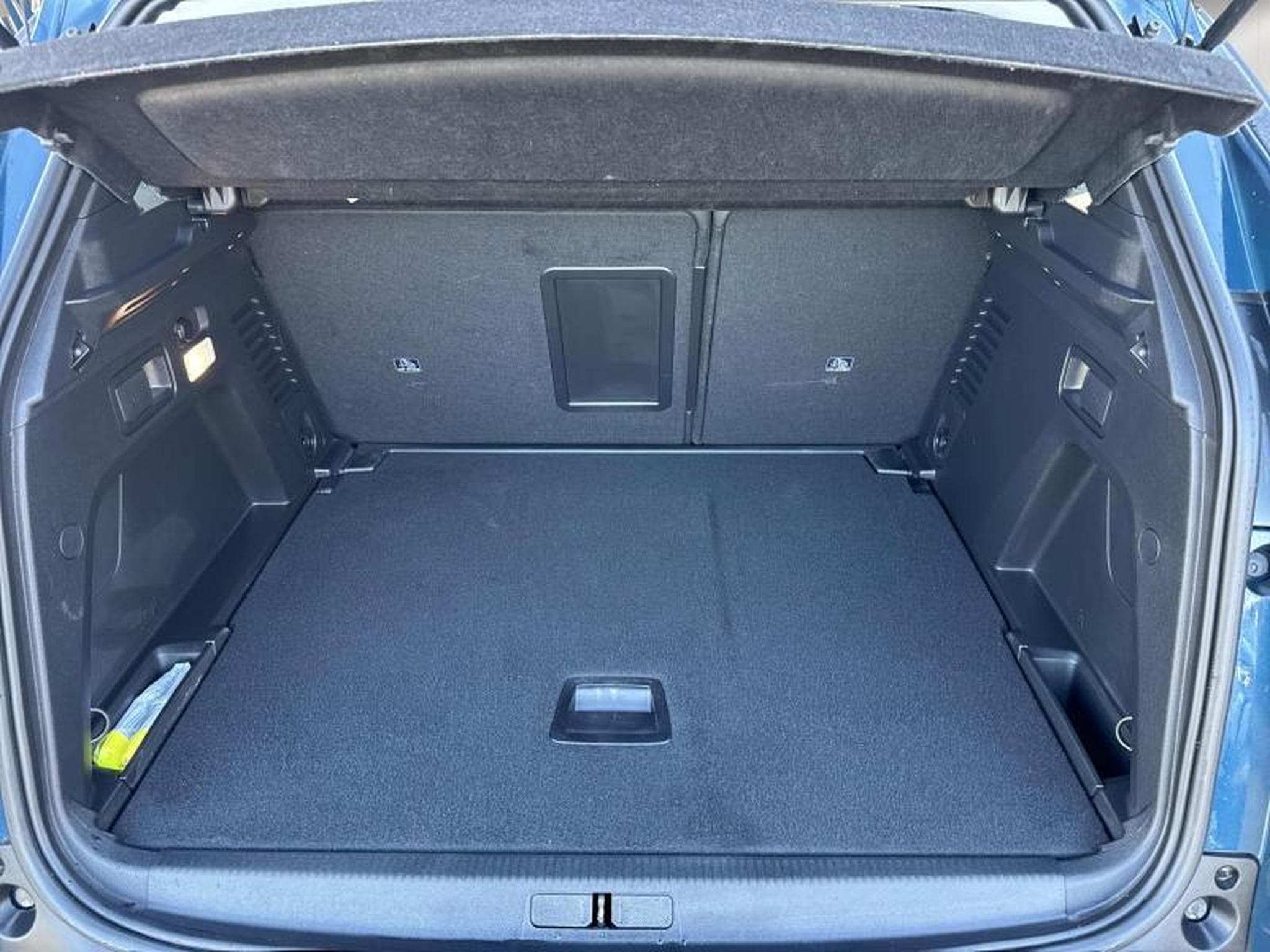 Peugeot 3008 II Allure Pack (2023) - Photo 10