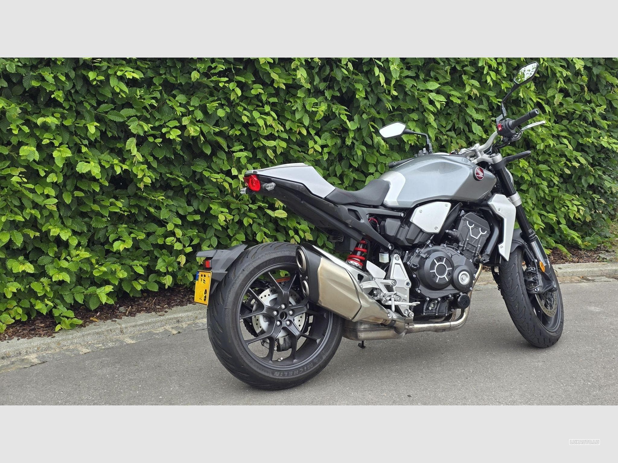 Honda CB CB1000R PLUS (2019) - Photo 3