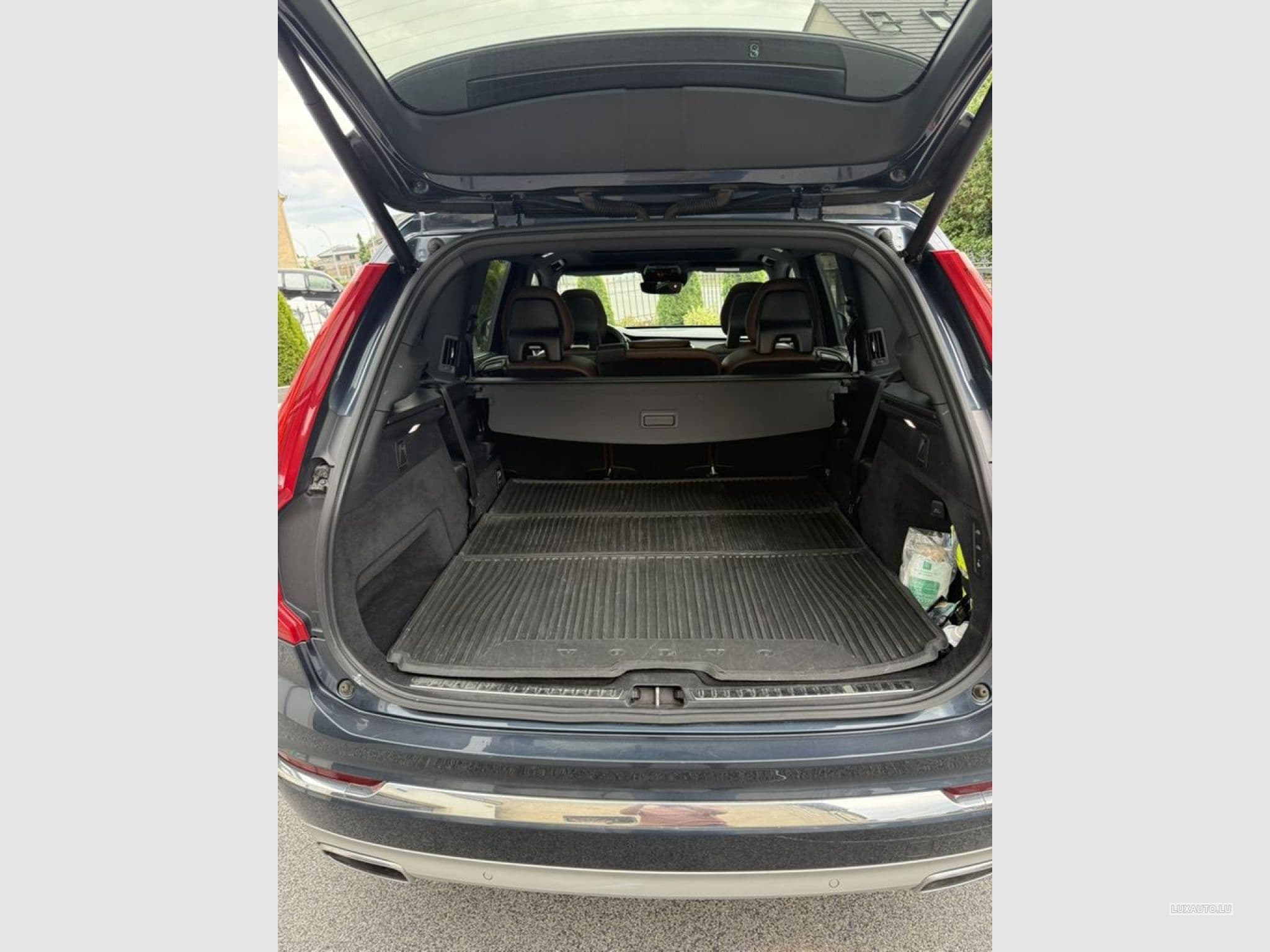 Volvo XC90 Inscription - 7 Places T8 Twin Engine (2020) - Photo 11