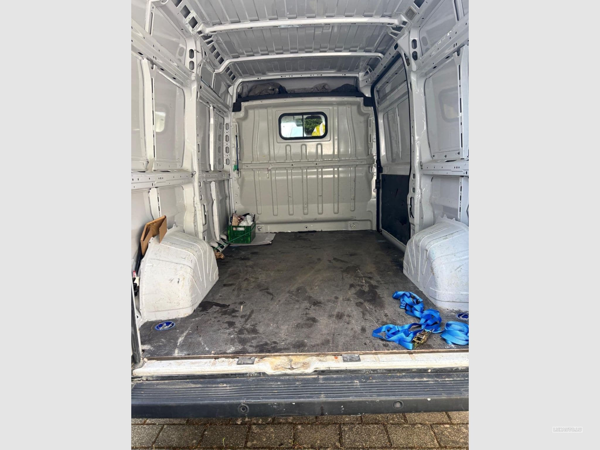 Peugeot Boxer (2022) - Photo 4