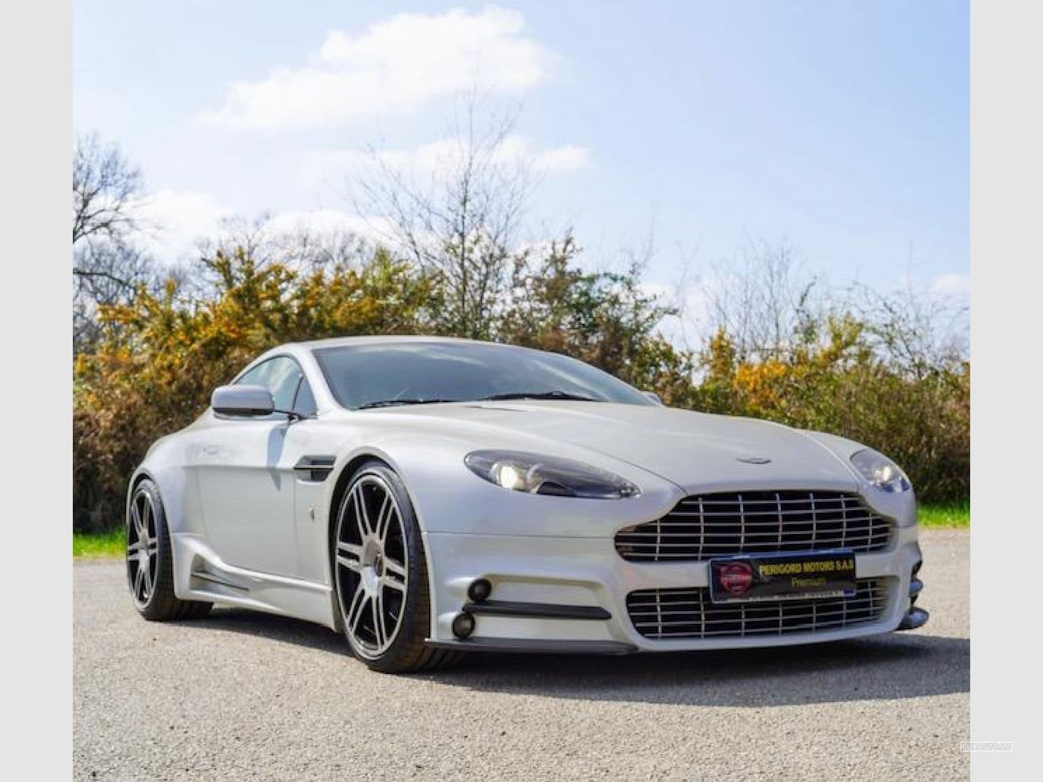 Aston-Martin V8 Vantage MANSORY (2008) - Photo 10