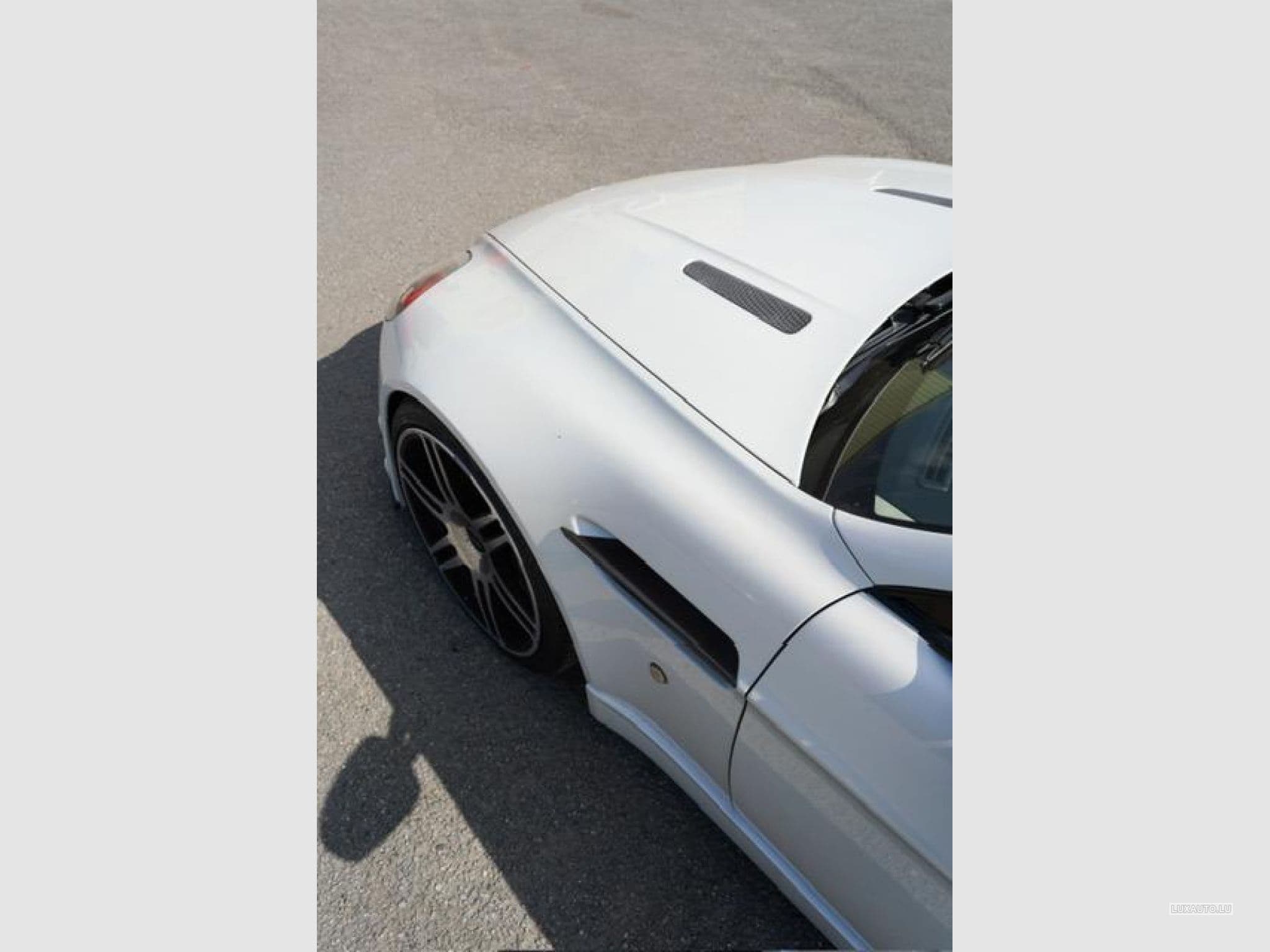 Aston-Martin V8 Vantage MANSORY (2008) - Photo 5