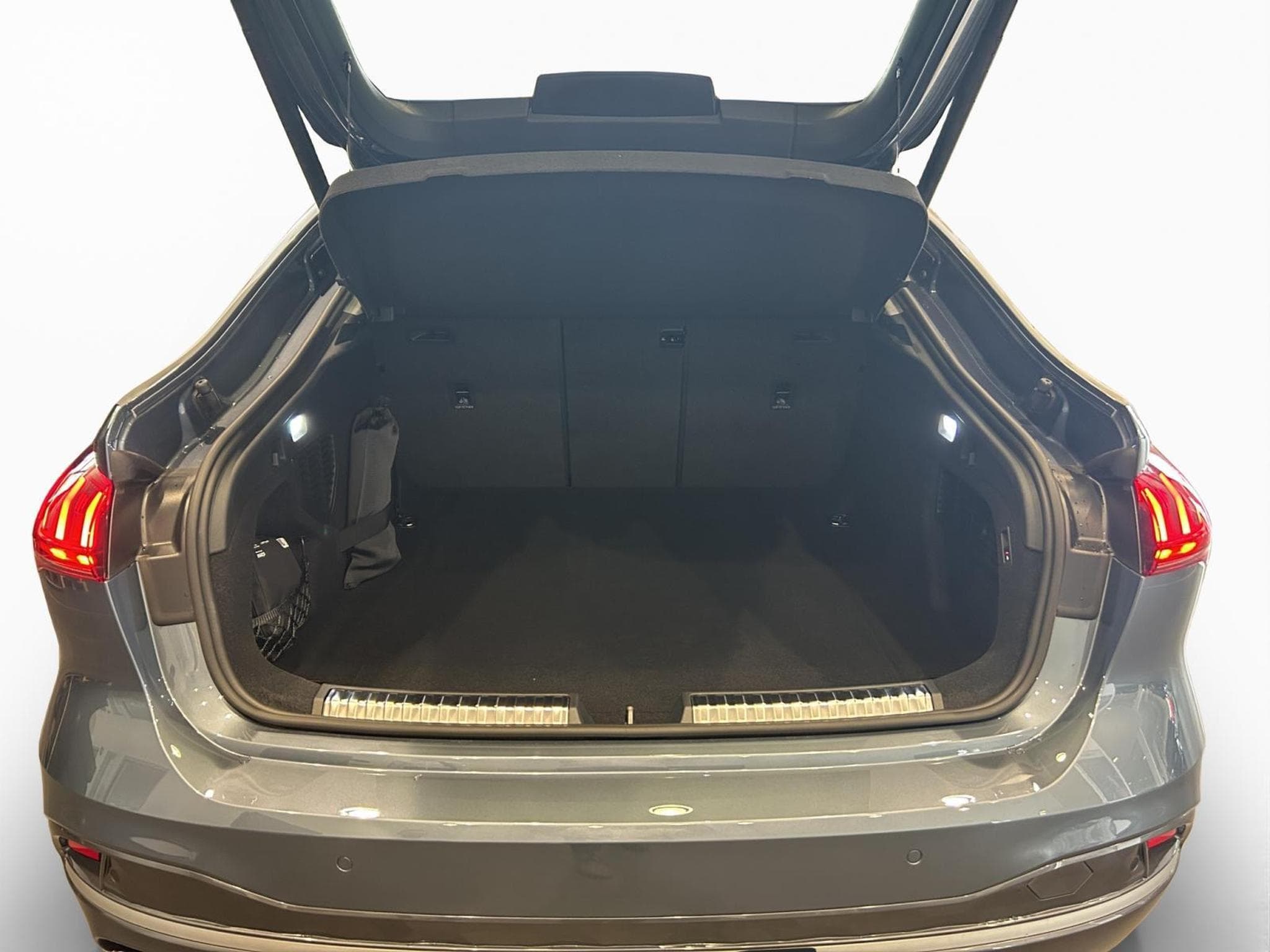 Audi A5 TDI 150 kW S tronic (2025) - Photo 19