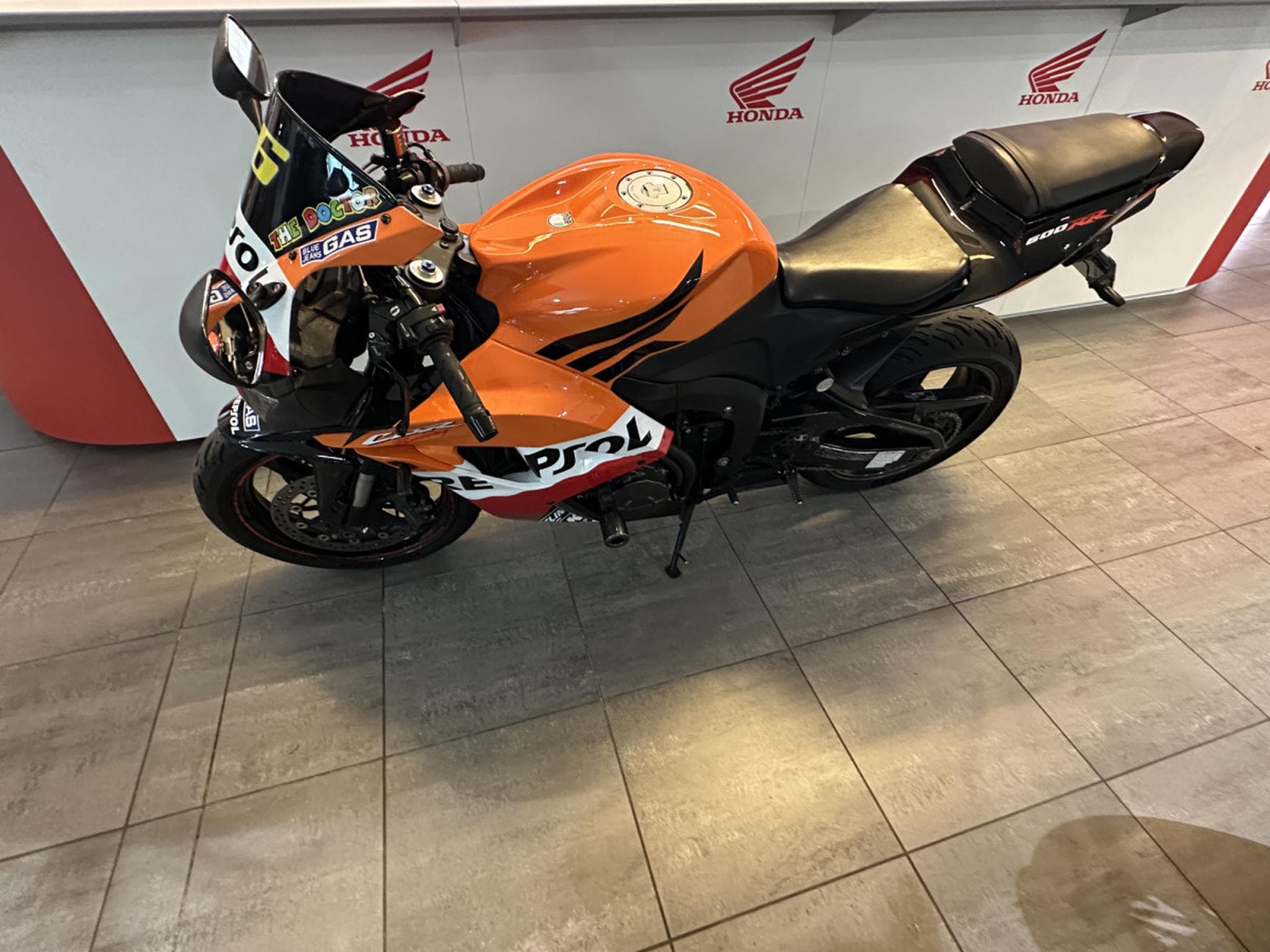 Honda CBR 600 COULEUR RESPSOL (2007) - Photo 1
