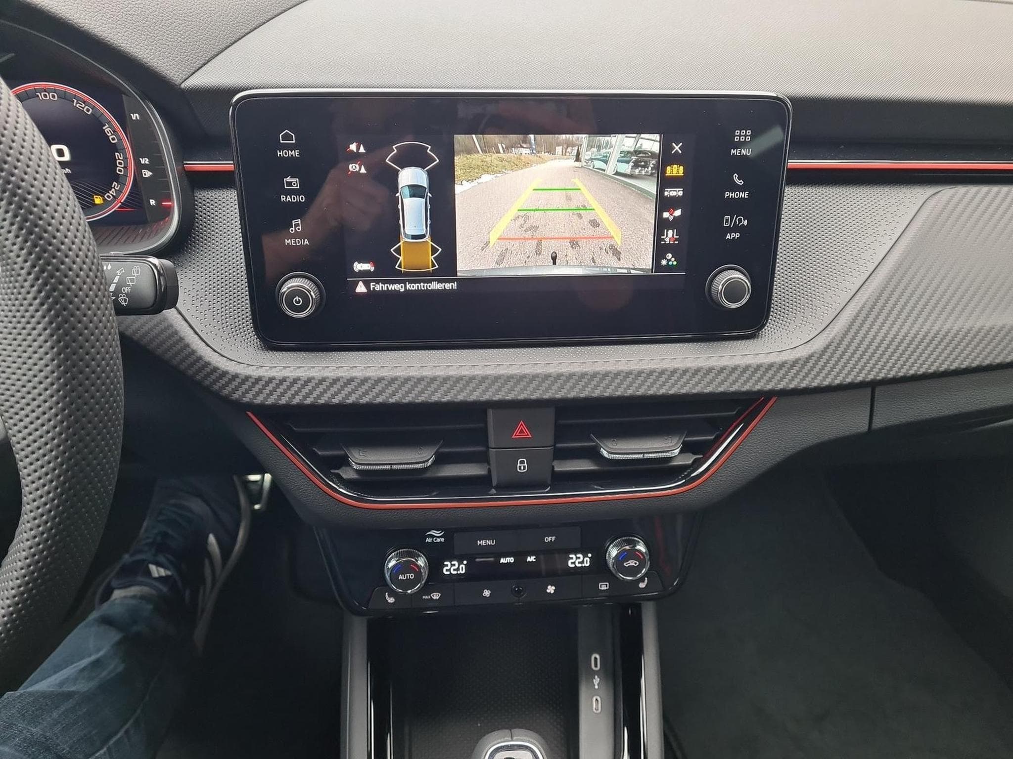 Skoda Kamiq Monte Carlo (2026) - Photo 18