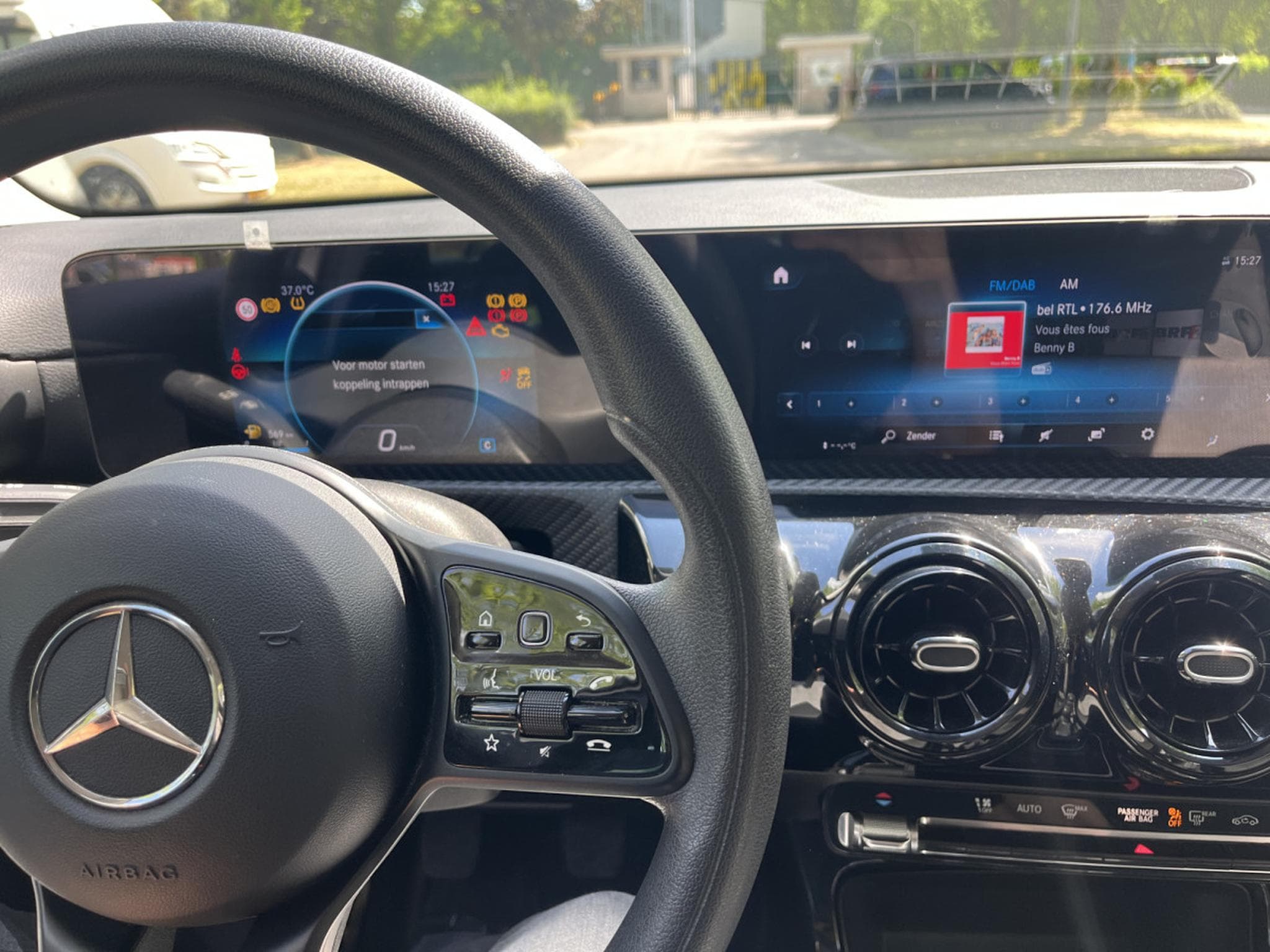 Mercedes A 180 D (2020) - Photo 11
