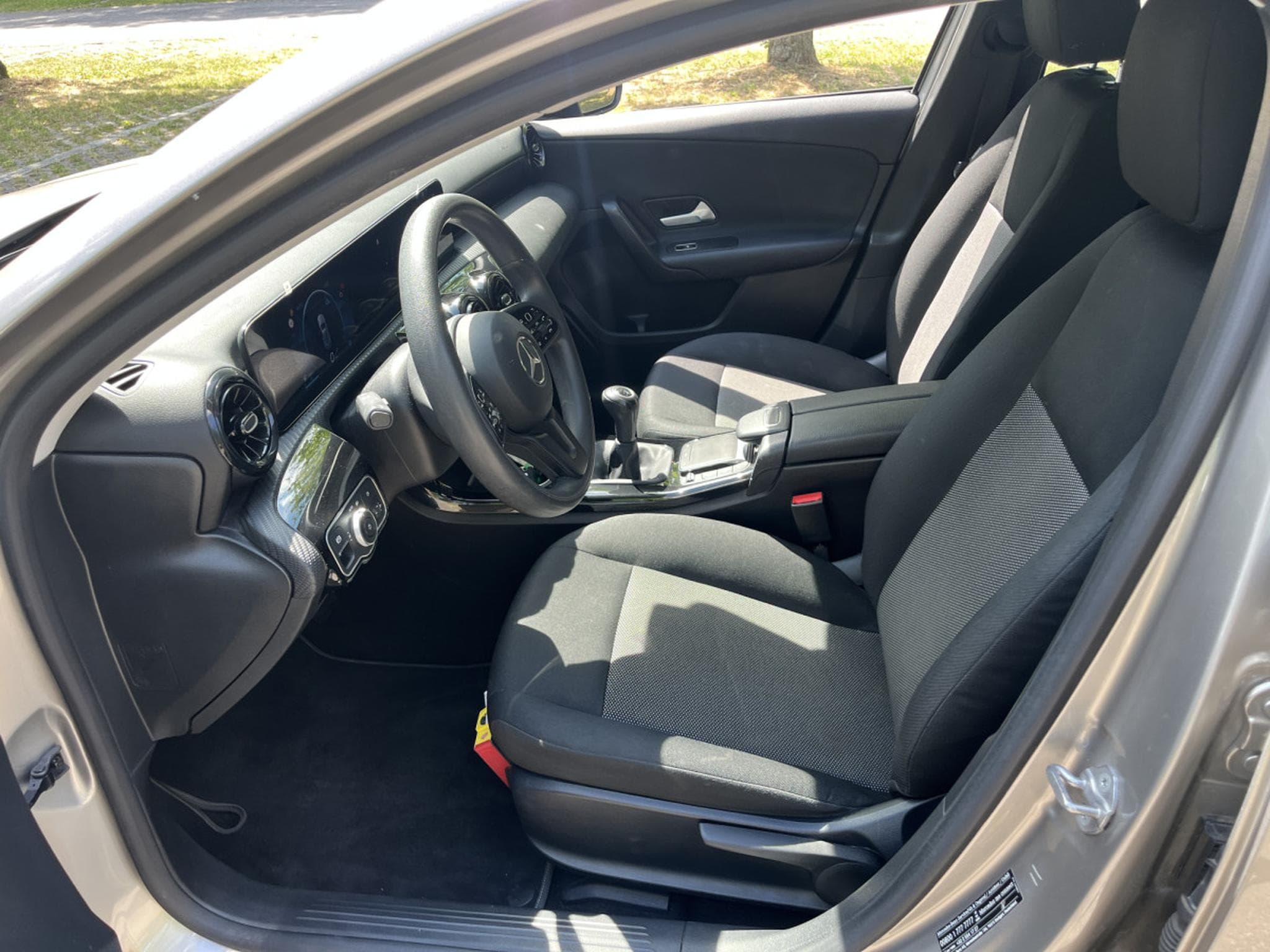 Mercedes A 180 D (2020) - Photo 8